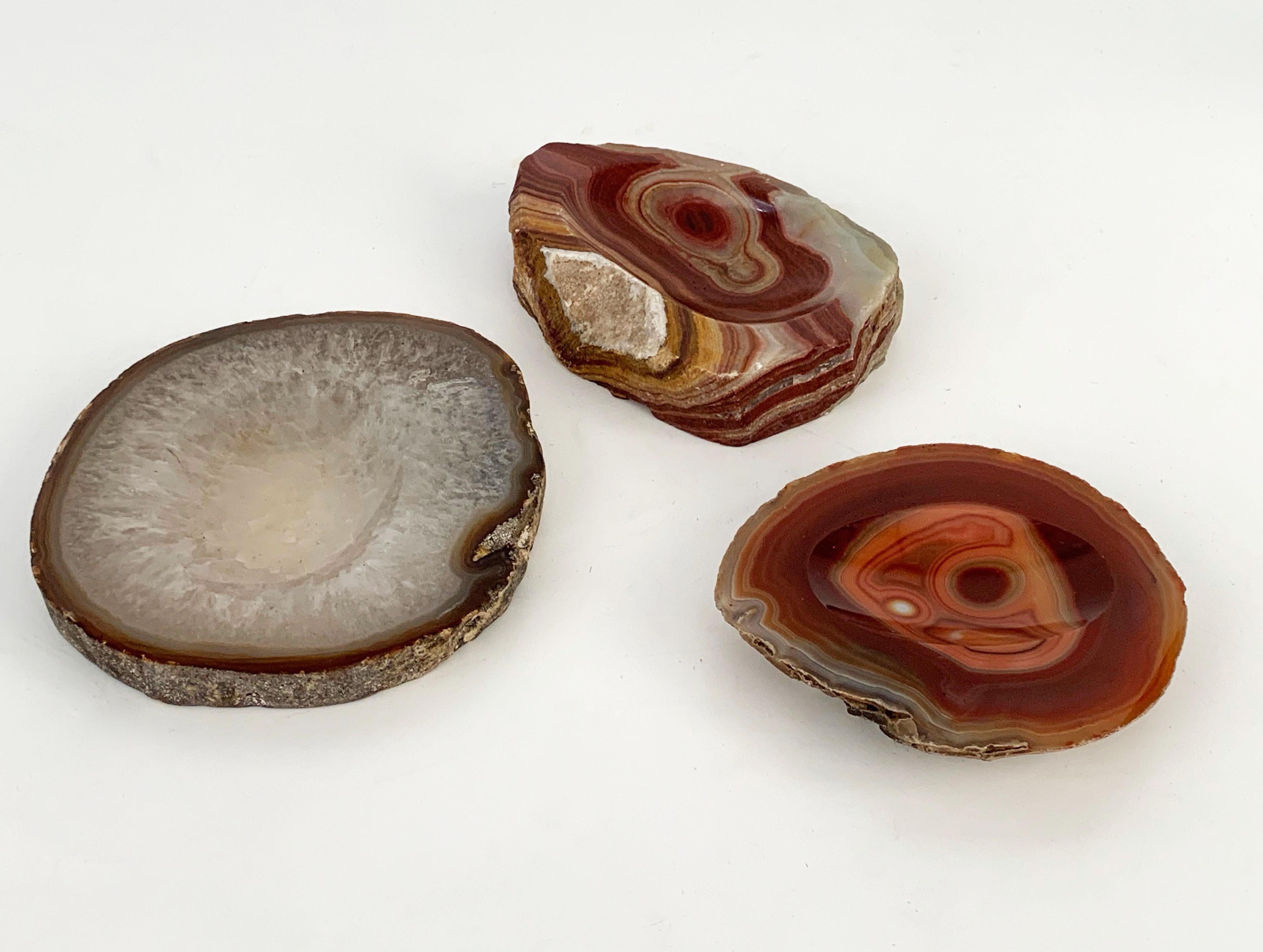 Midcentury White, Organge and Red Onyx, Agate and Quartz Decorative Geode Bowls For Sale 1