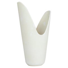 Vintage Midcentury Modern White "Pike Mouth" Vase Rörstrand by Gunnar Nylund, Sweden