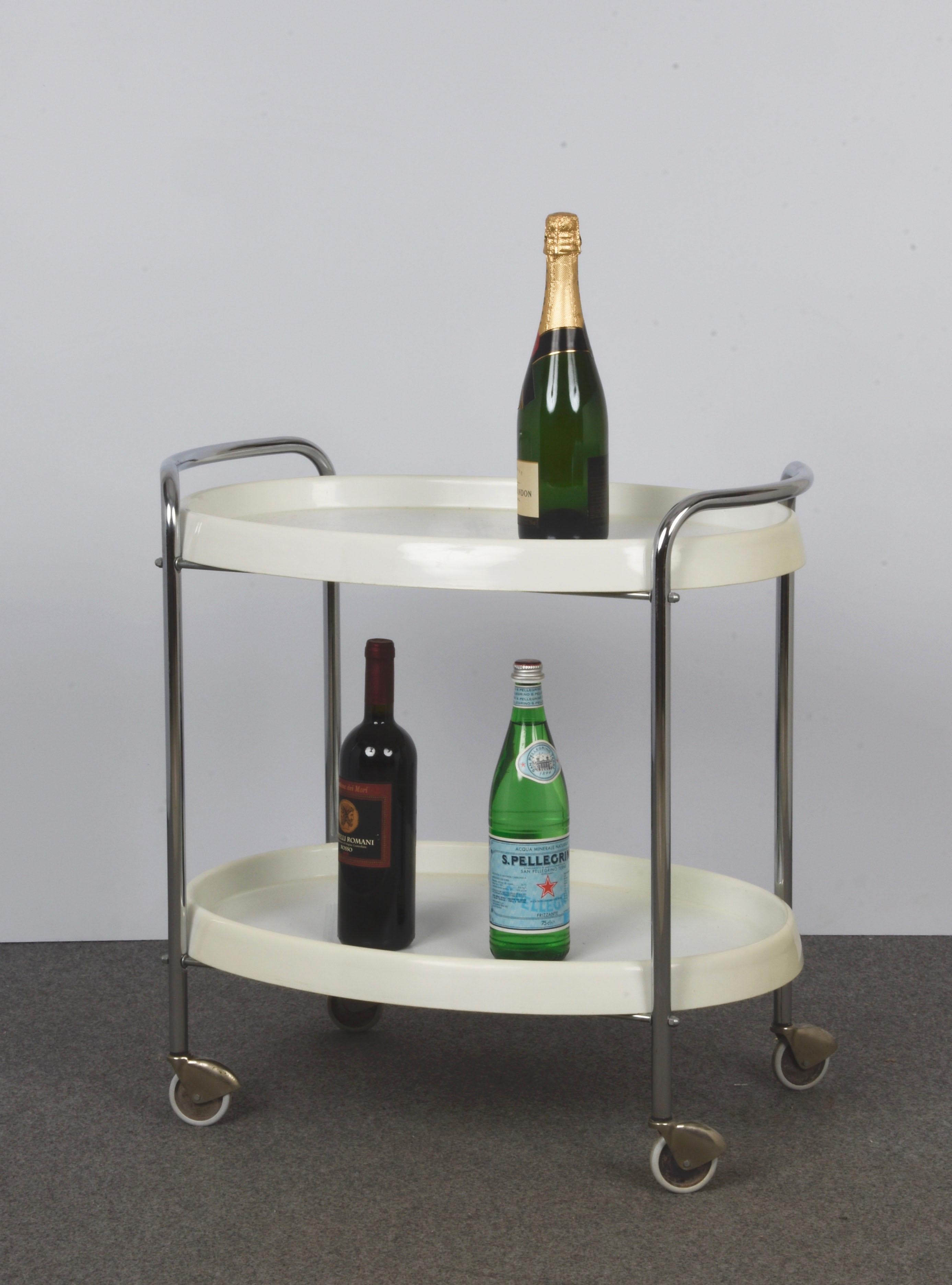 Midcentury White Plastic and Metal Chrome Italian Bar Cart Oval, 1950s For Sale 6