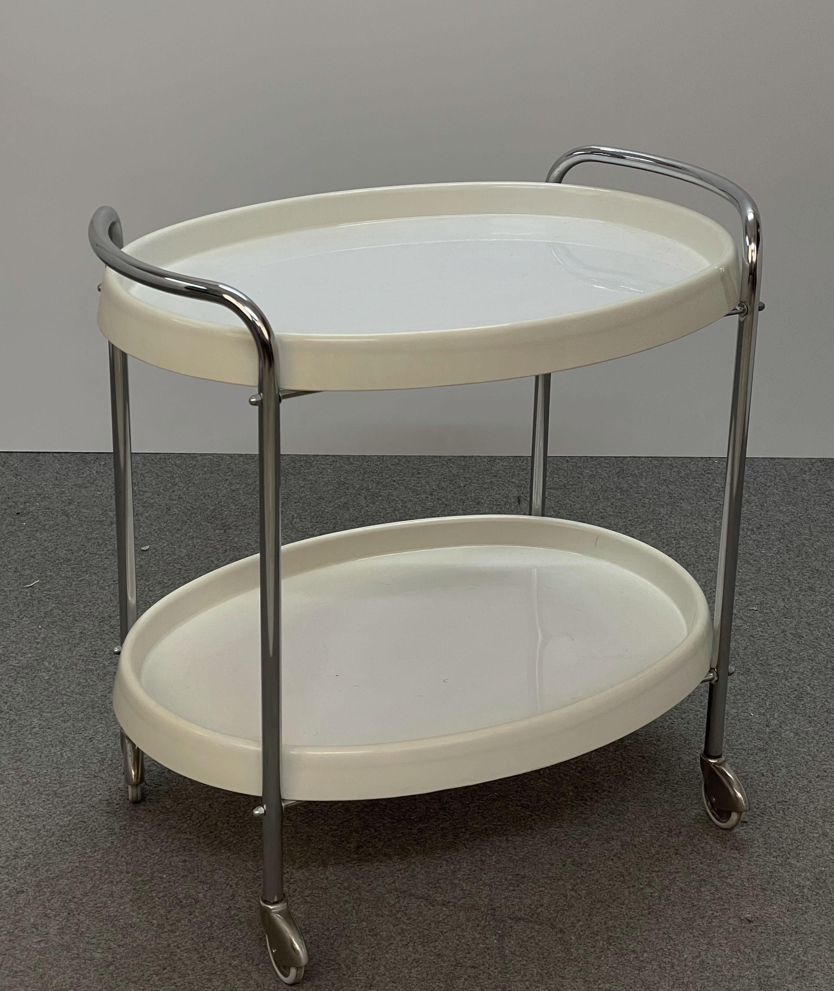 Midcentury White Plastic and Metal Chrome Italian Bar Cart Oval, 1950s For Sale 3