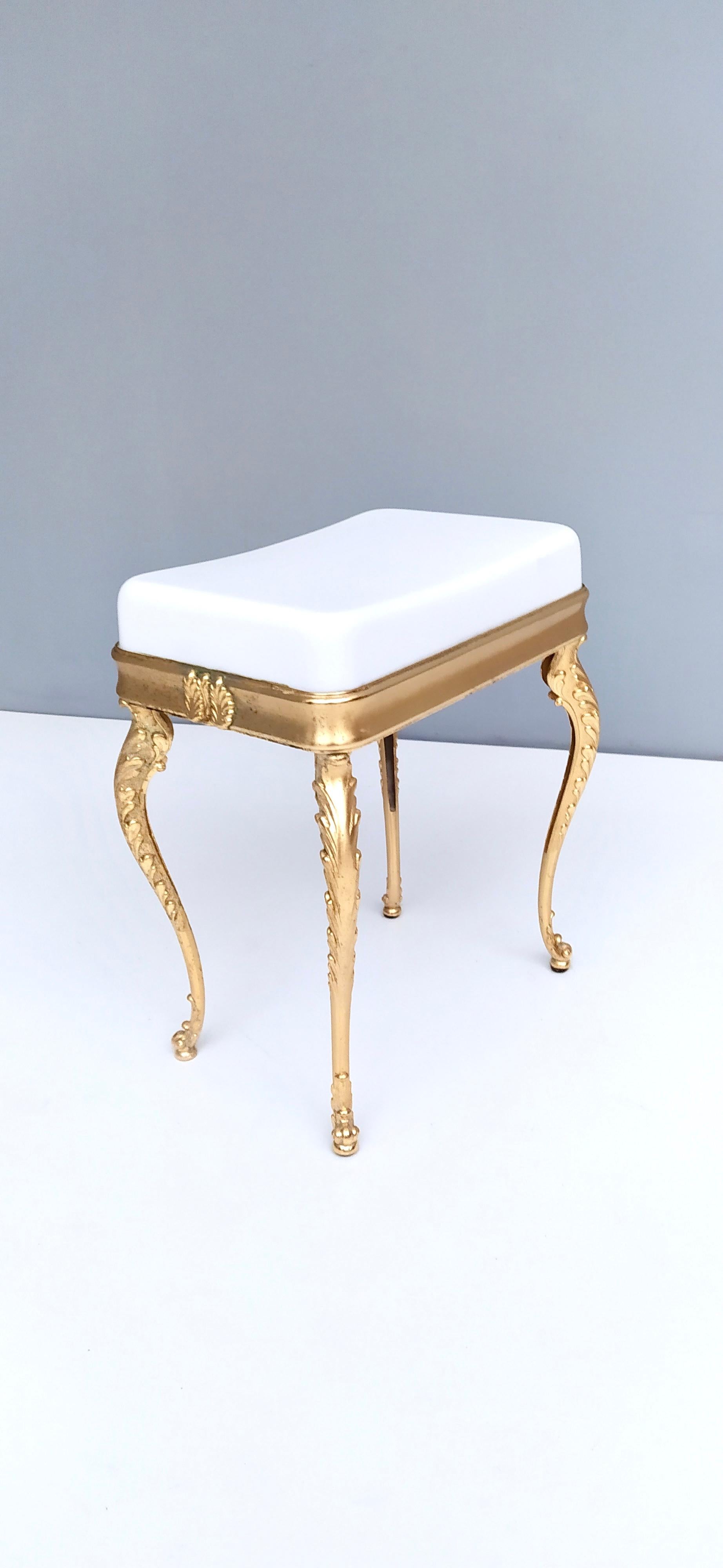 Italian Vintage White Plastic Seat Ottoman with Cast Brass Legs, Italy For Sale