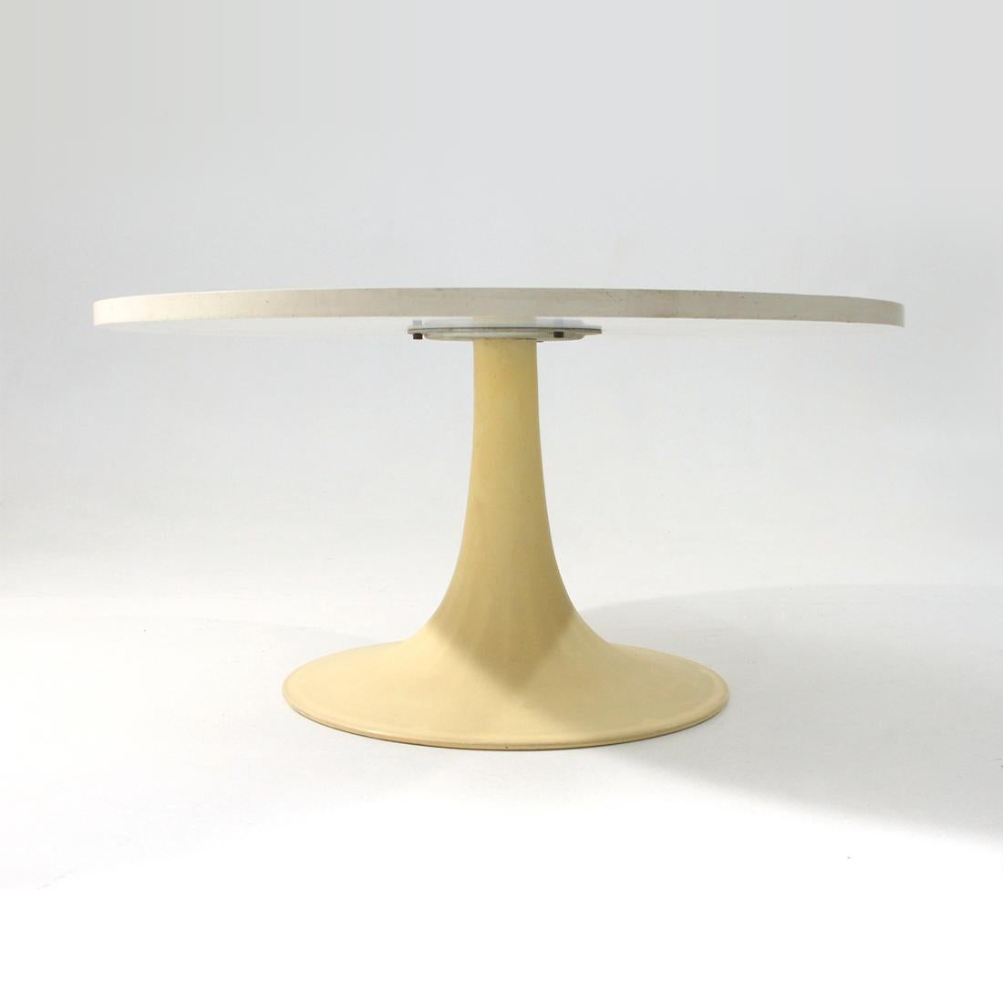 grosfillex occasional tables