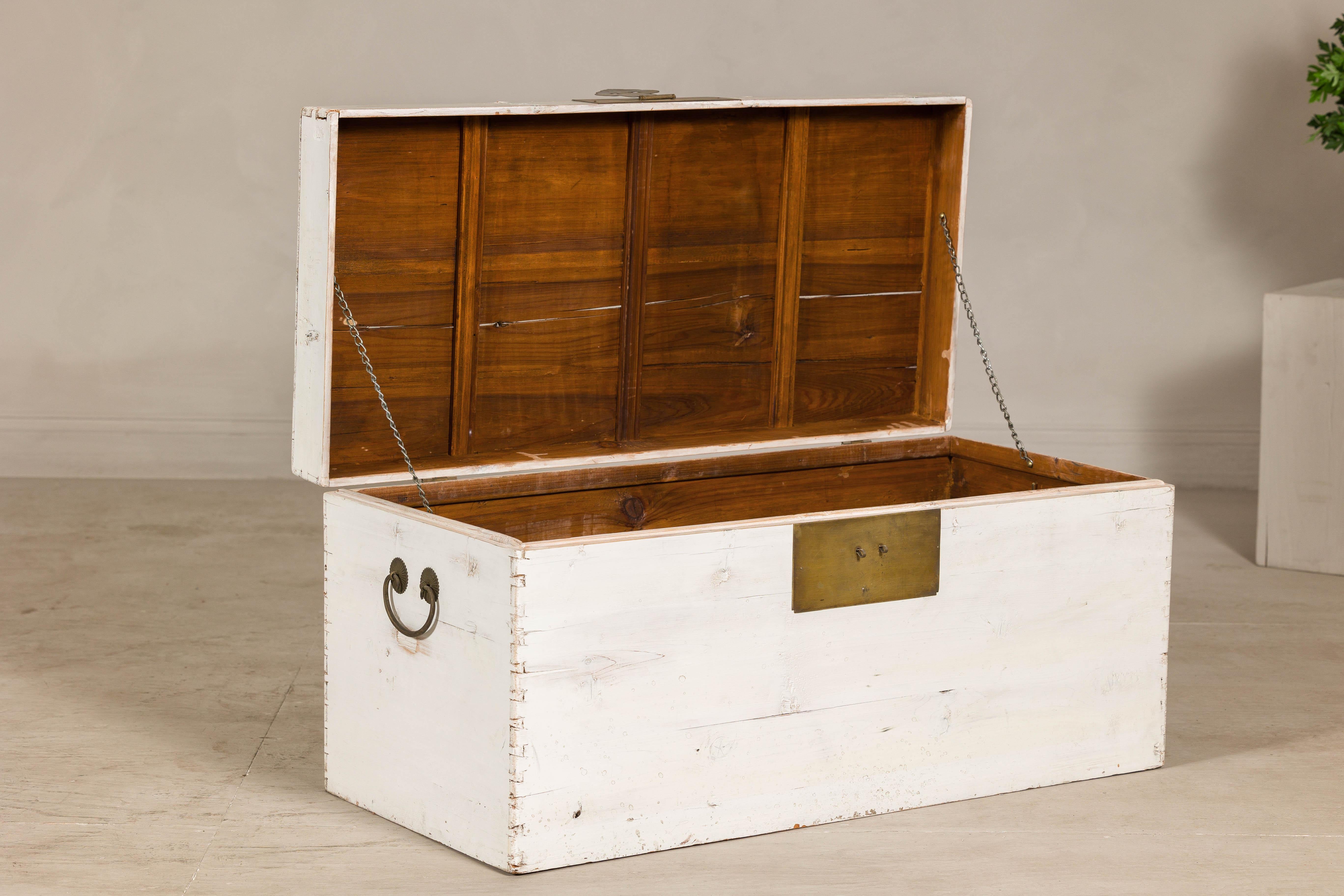 Midcentury Whitewashed Blanket Chest with Brass Hardware and Storage In Good Condition For Sale In Yonkers, NY