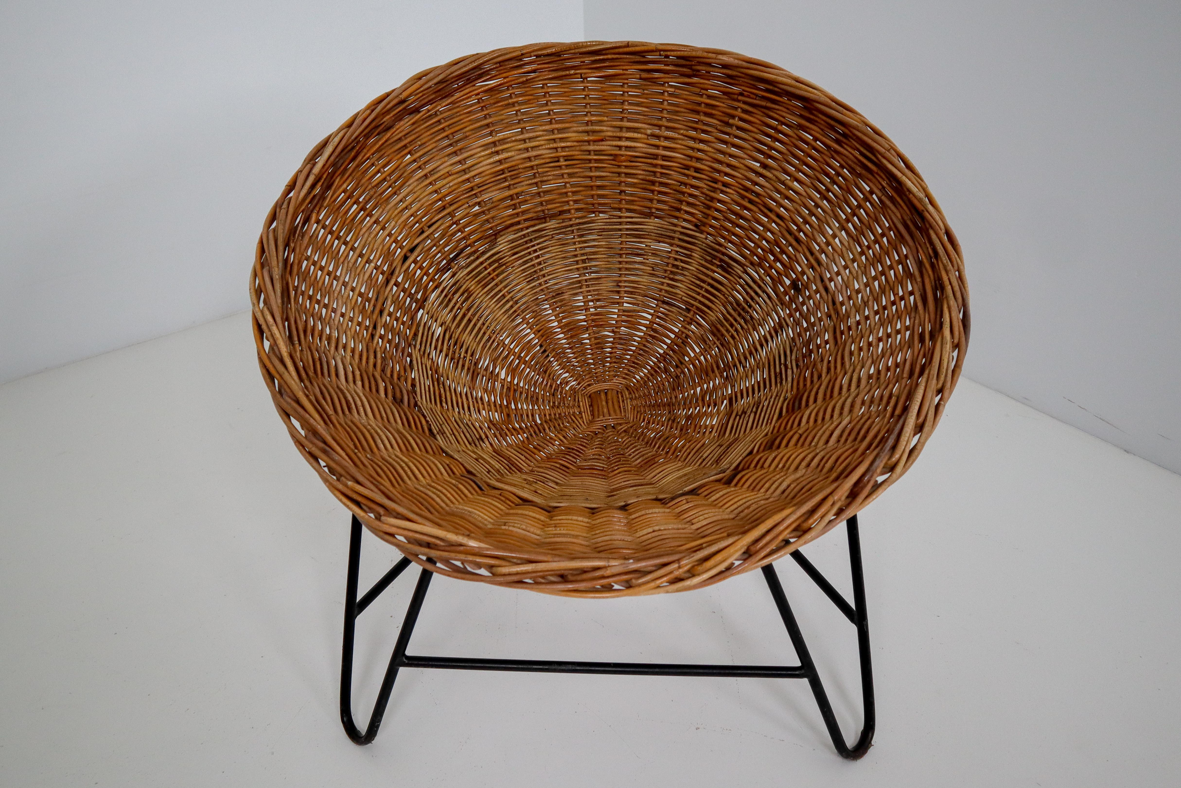 Mid-Century Modern Midcentury Wicker Easy Lounge Patio Chairs Designed in Europe, 1960s