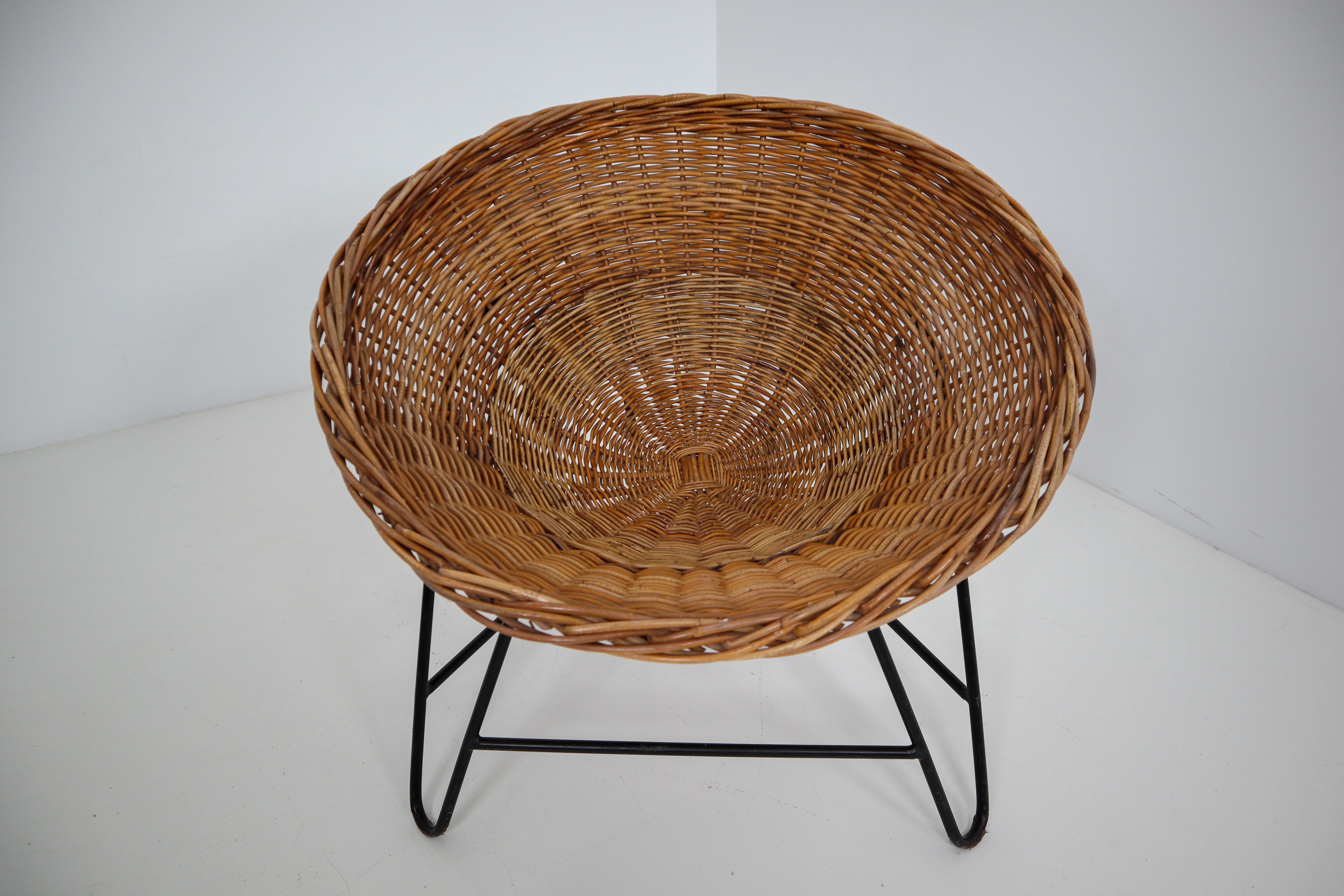 20th Century Midcentury Wicker Easy Lounge Patio Chairs Designed in Europe, 1960s