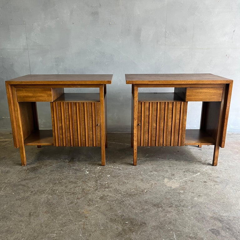 Midcentury Widdicomb Night Stands or Side Tables For Sale 2