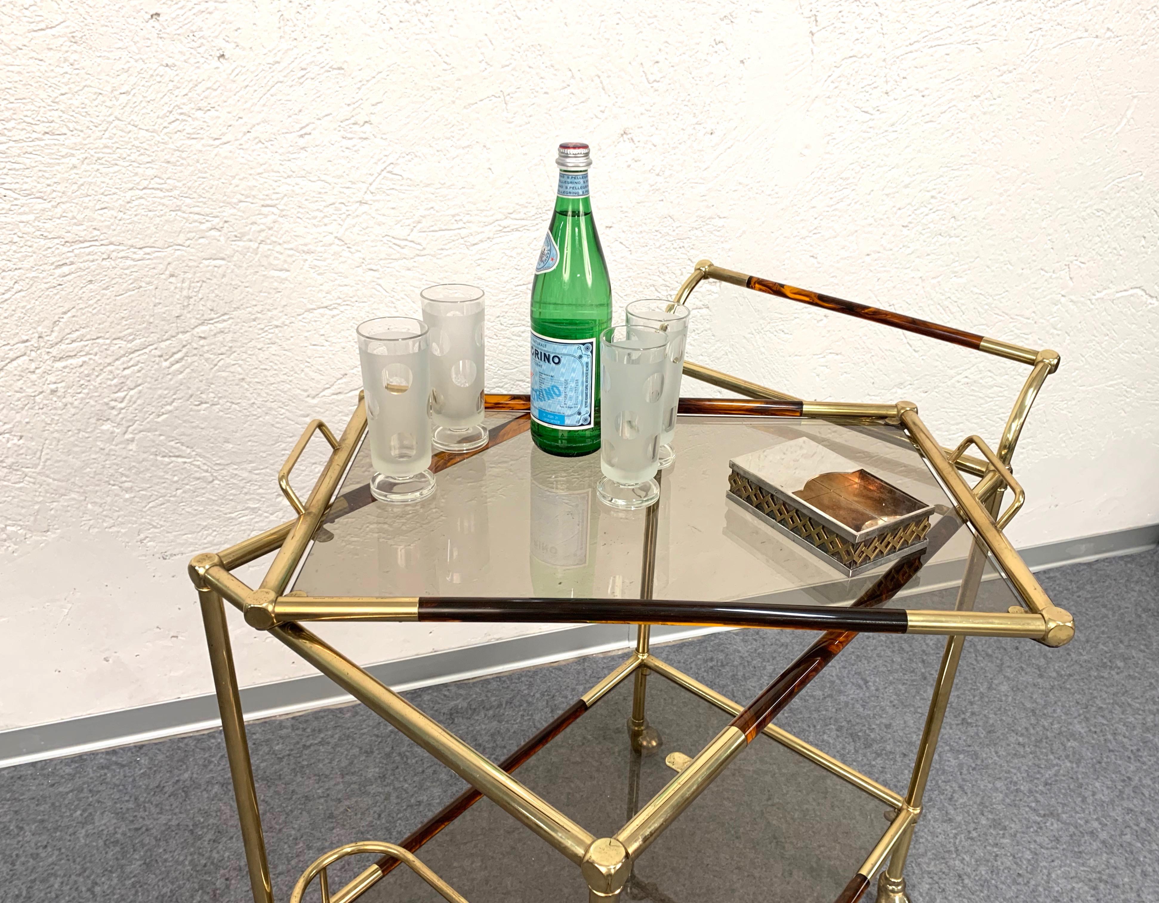 Midcentury Willy Rizzo Brass and Lucite Italian Trolley with Service Tray, 1980s 6