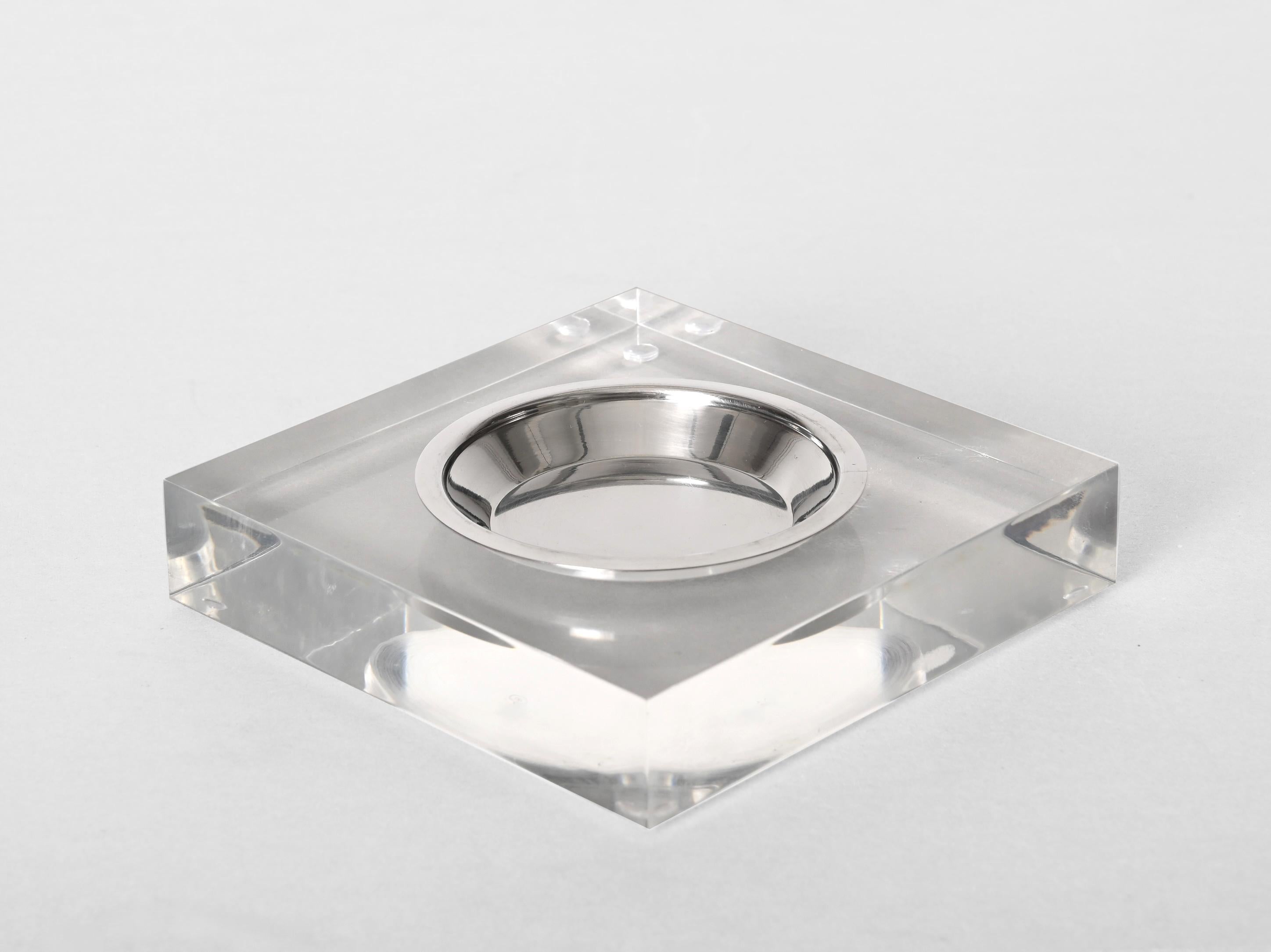 Midcentury Willy Rizzo Lucite and Chrome Vide-Poche or Ashtray, Italy 1970s 2