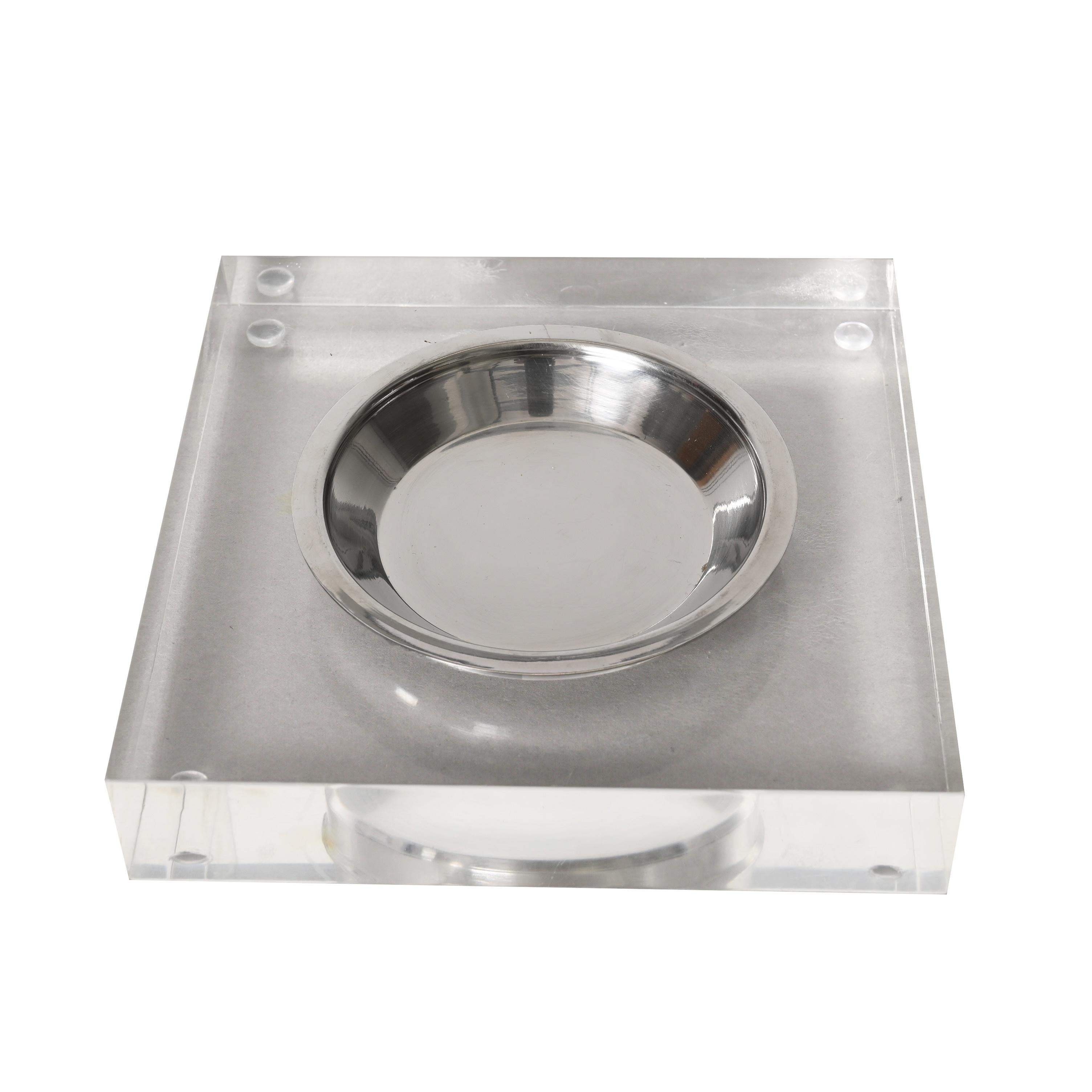 Midcentury Willy Rizzo Lucite and Chrome Vide-Poche or Ashtray, Italy 1970s In Good Condition In Roma, IT