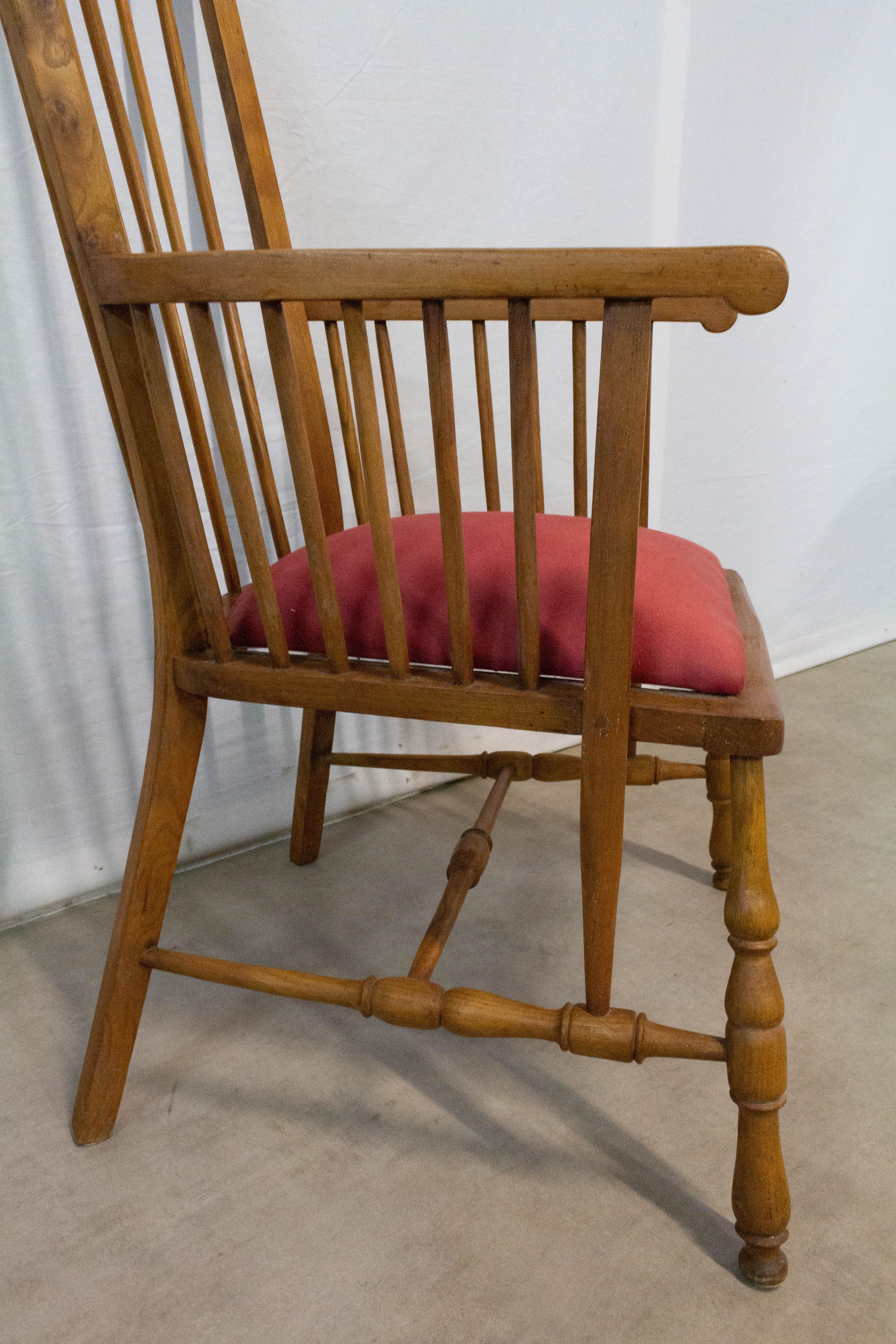 Midcentury Windsor Armchair Elm Chair, circa 1950 For Sale 2