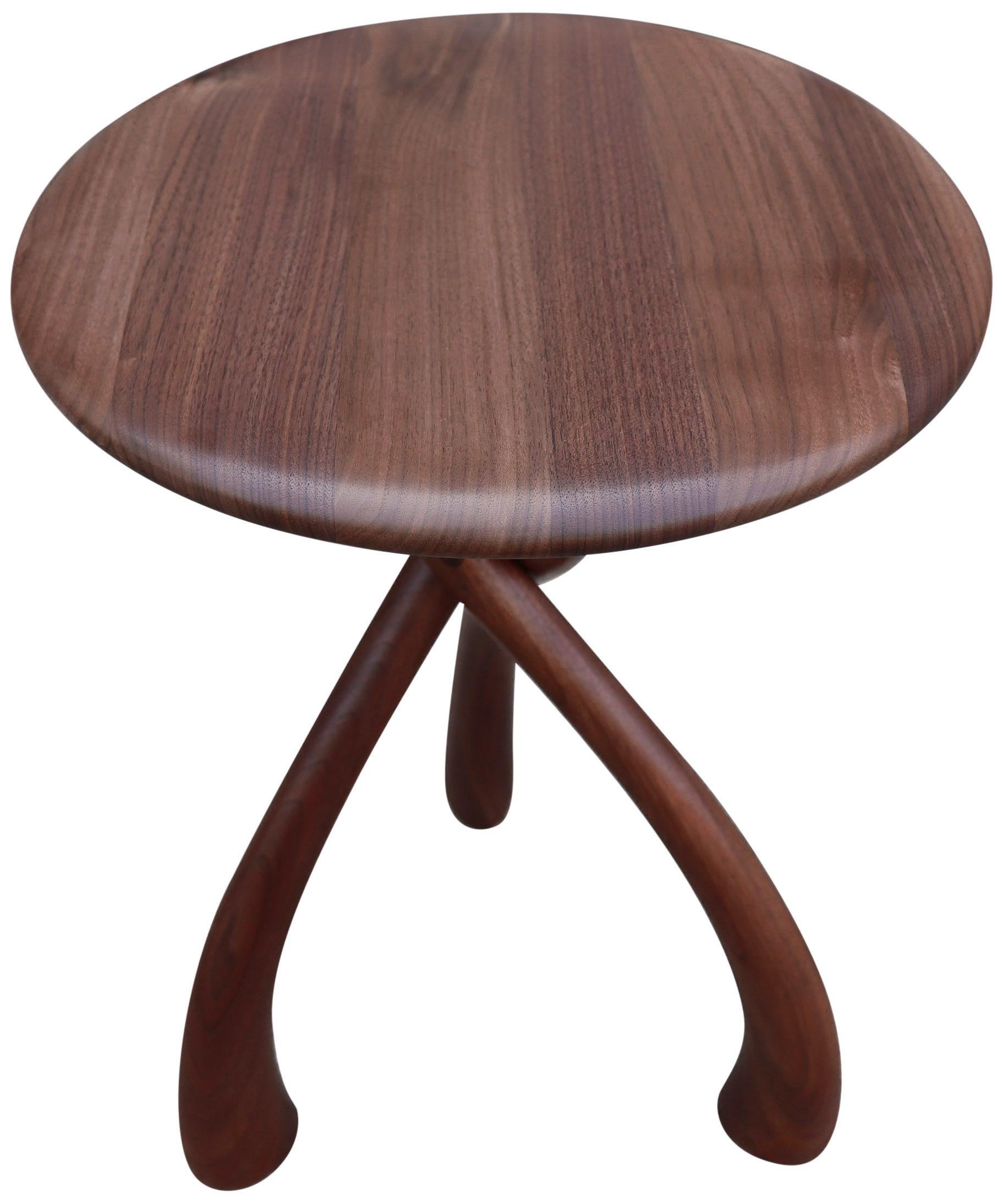 Midcentury Wishbone Side Table in Walnut (4 available) In Excellent Condition For Sale In BROOKLYN, NY