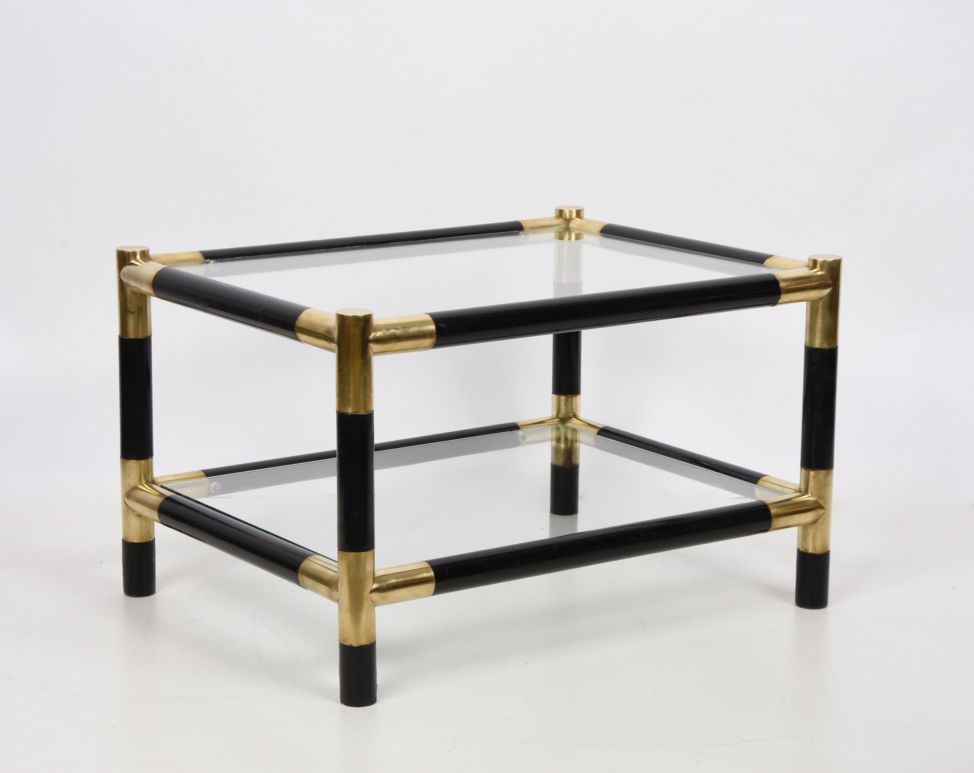 Midcentury Wood and Brass Italian Side Table with Two Crystal Shelves, 1970s For Sale 3