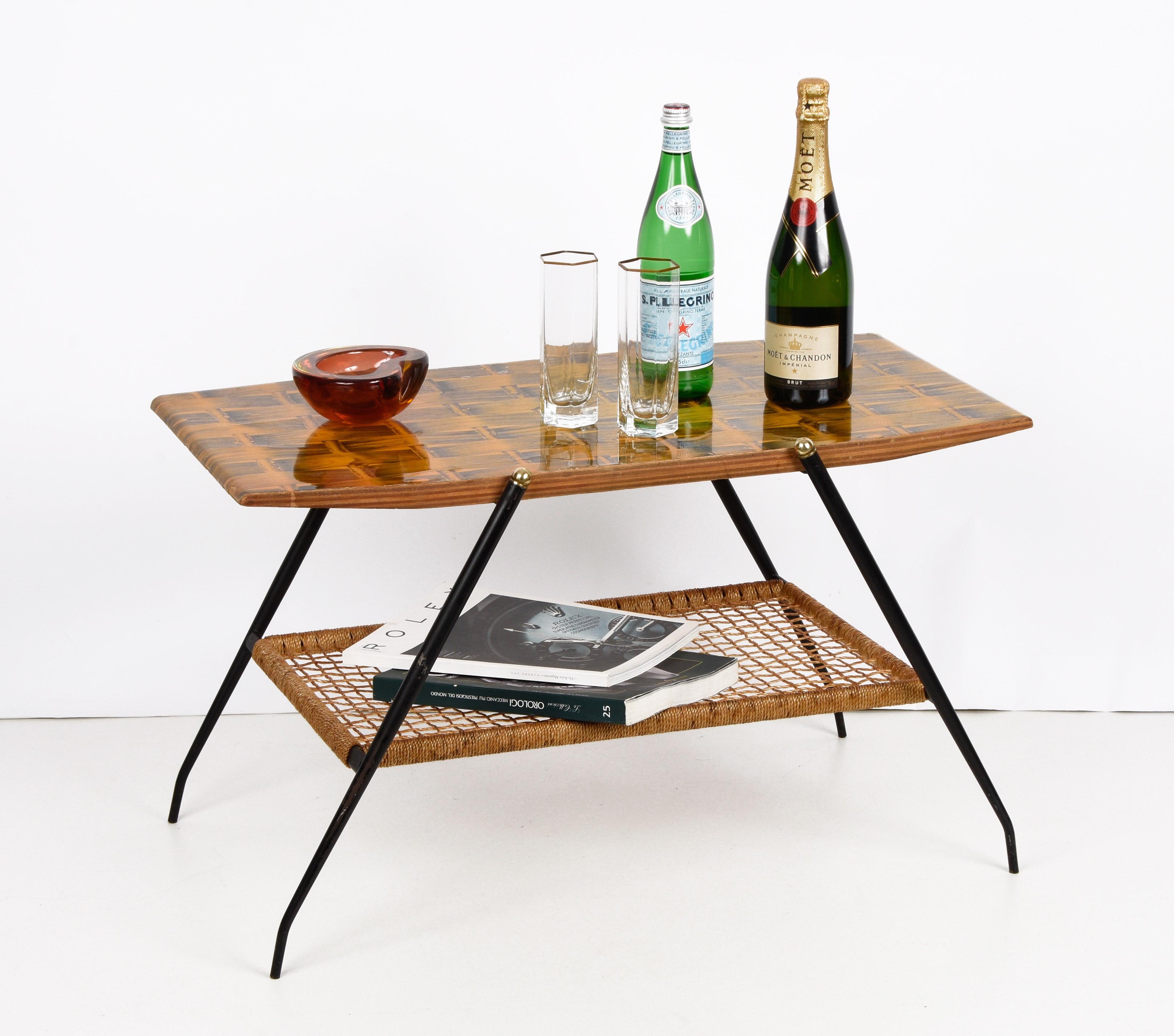 Midcentury Wood and Metal Italian Coffee Table with Brass Magazine Rack, 1950s For Sale 7