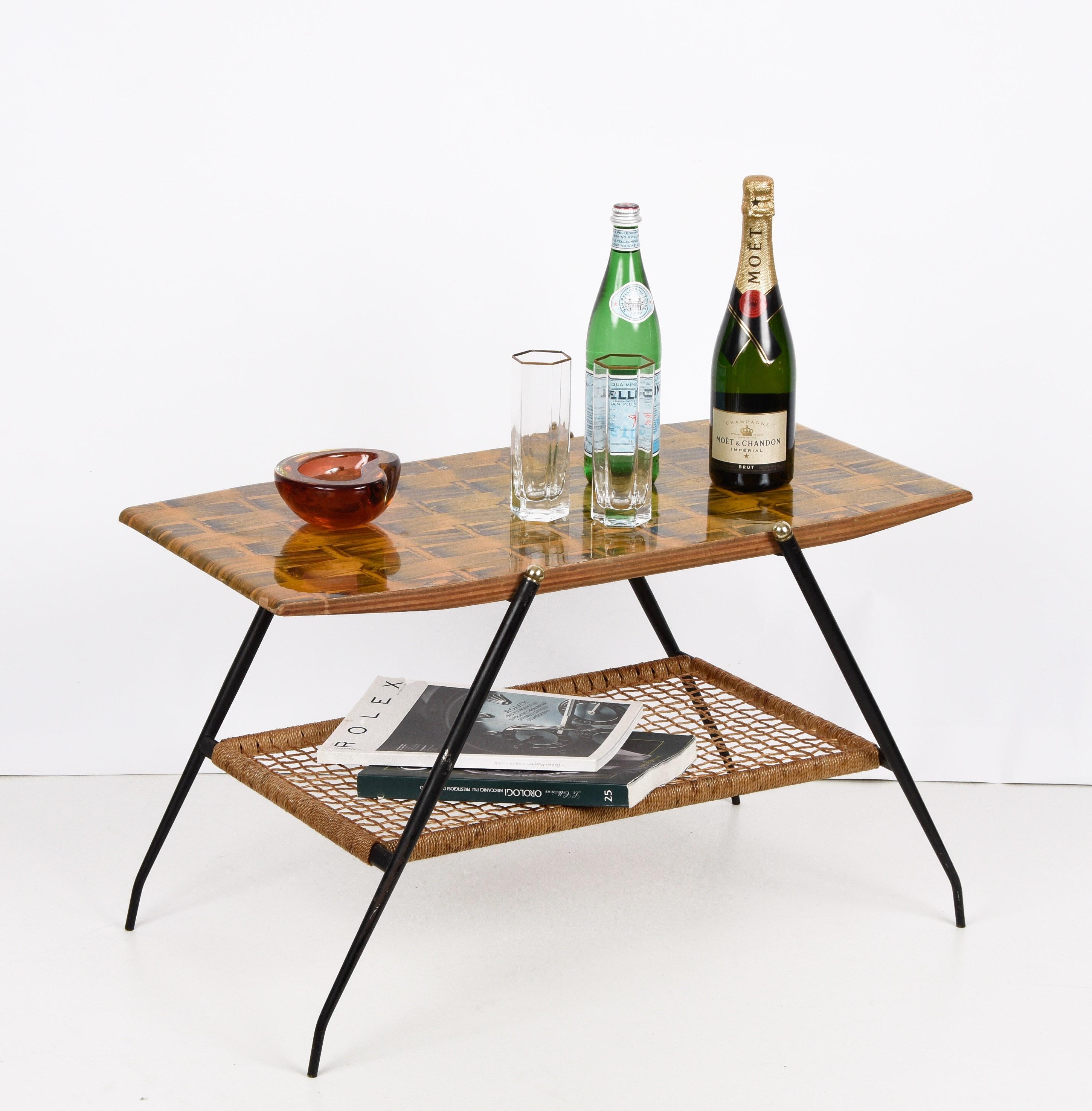 Midcentury Wood and Metal Italian Coffee Table with Brass Magazine Rack, 1950s For Sale 8