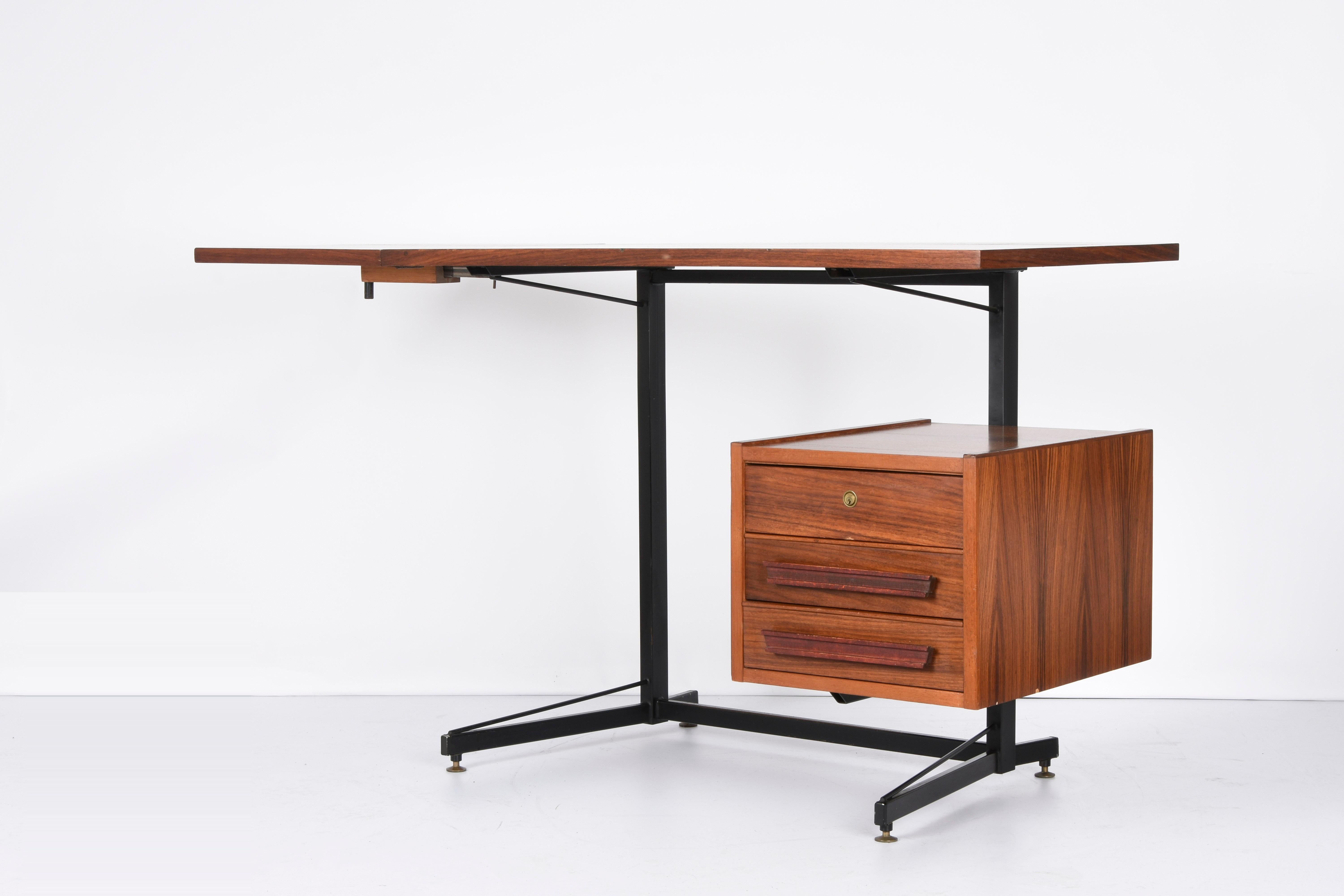 Midcentury Wood, Black Metal and Brass Italian Folding Desk with Drawers, 1960s In Good Condition For Sale In Roma, IT