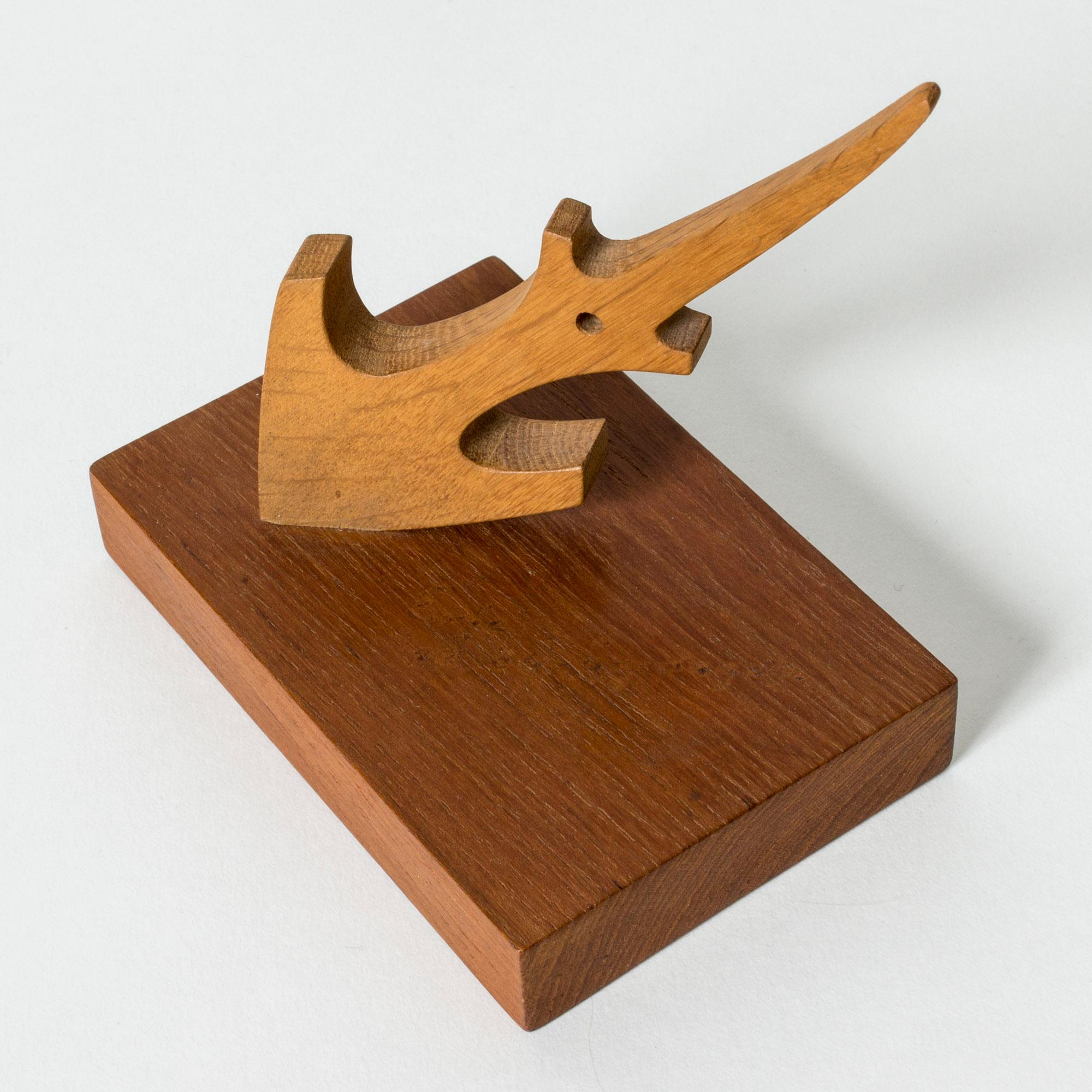 Holz-Ankerskulptur aus der Mitte des Jahrhunderts von Johnny Mattsson, Schweden, 1950er Jahre (Skandinavische Moderne) im Angebot