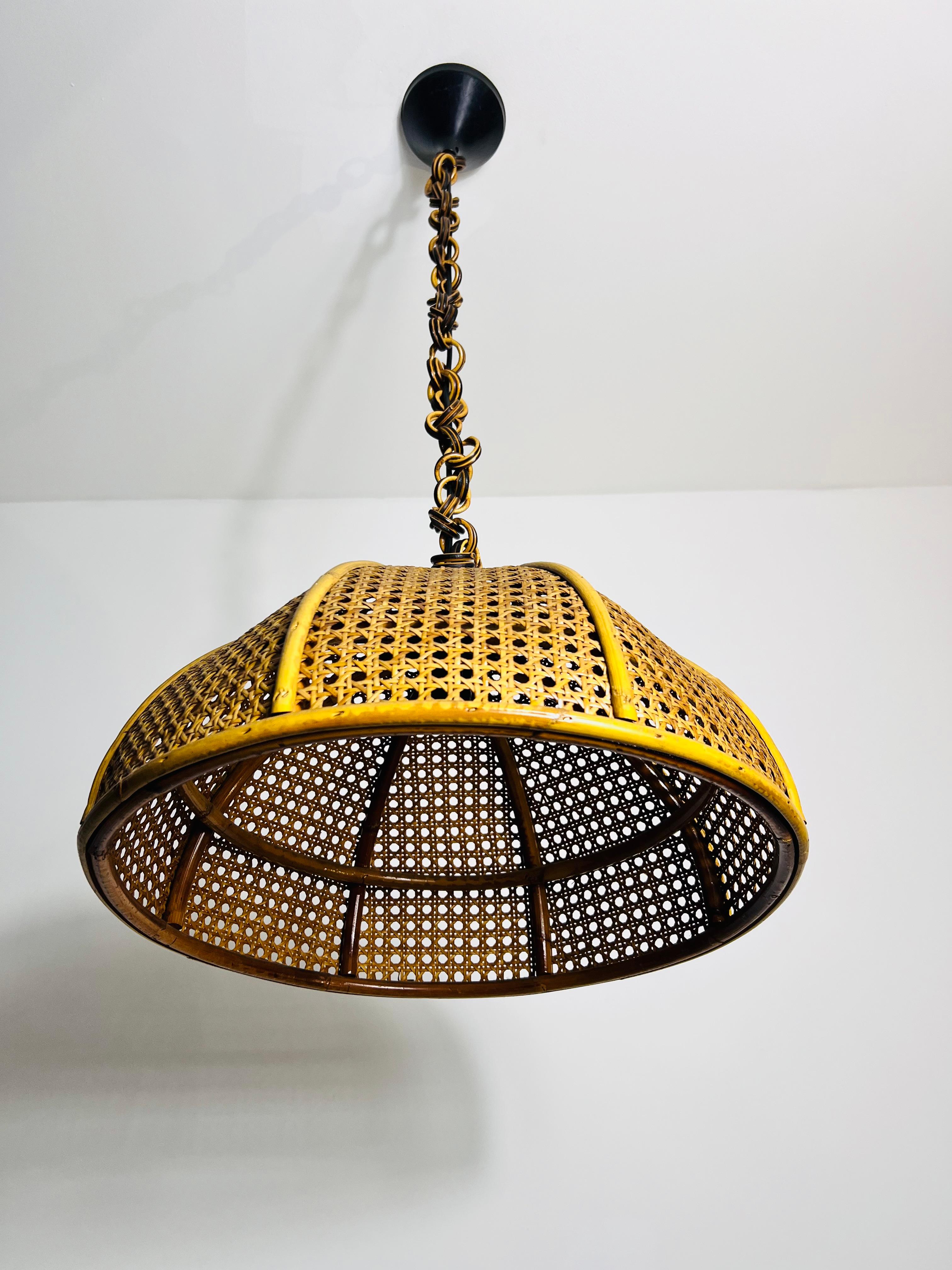 Midcentury Wooden Bamboo Pendant Lamp, Italy, 1960s For Sale 2