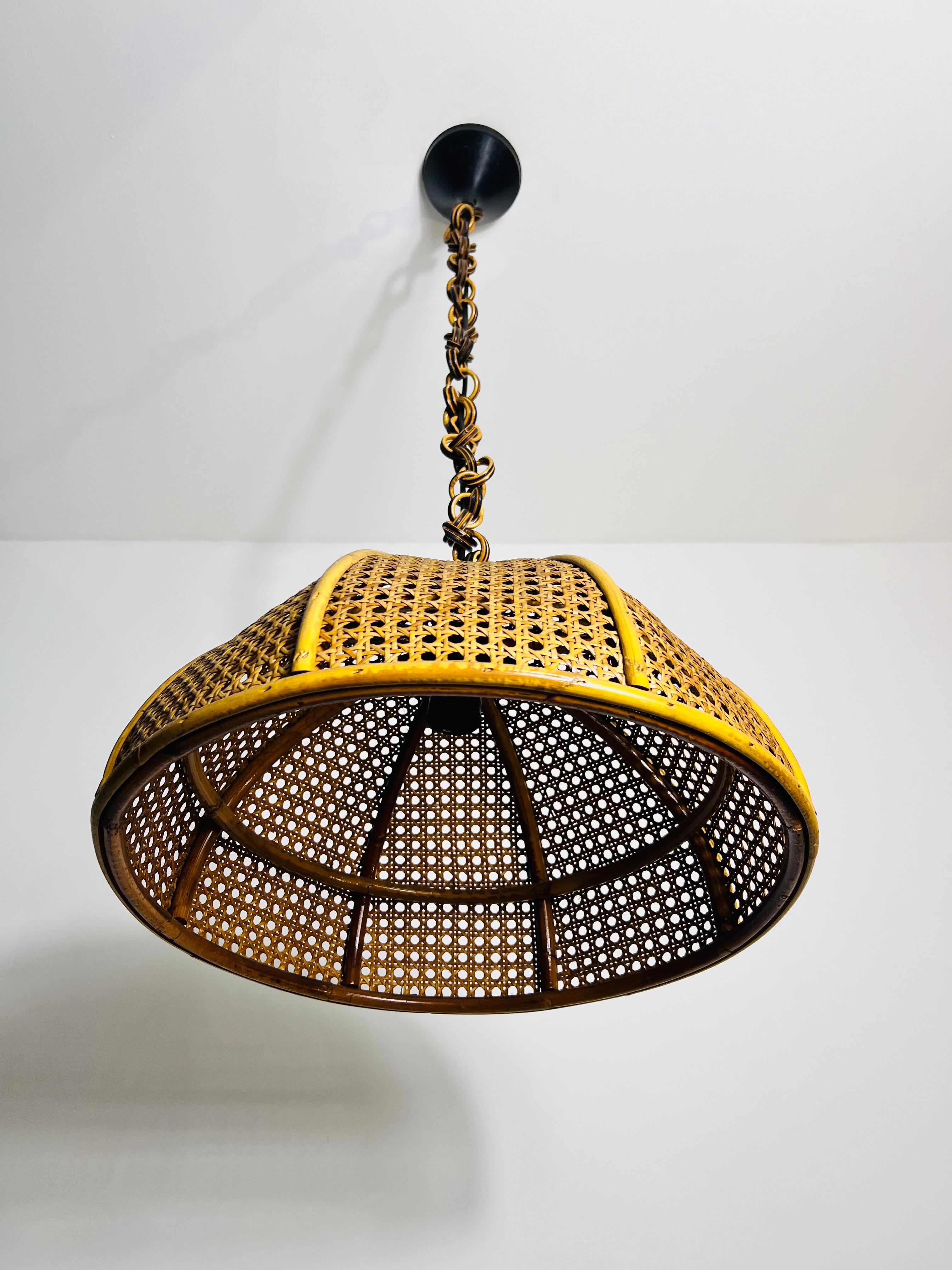 Midcentury Wooden Bamboo Pendant Lamp, Italy, 1960s For Sale 3