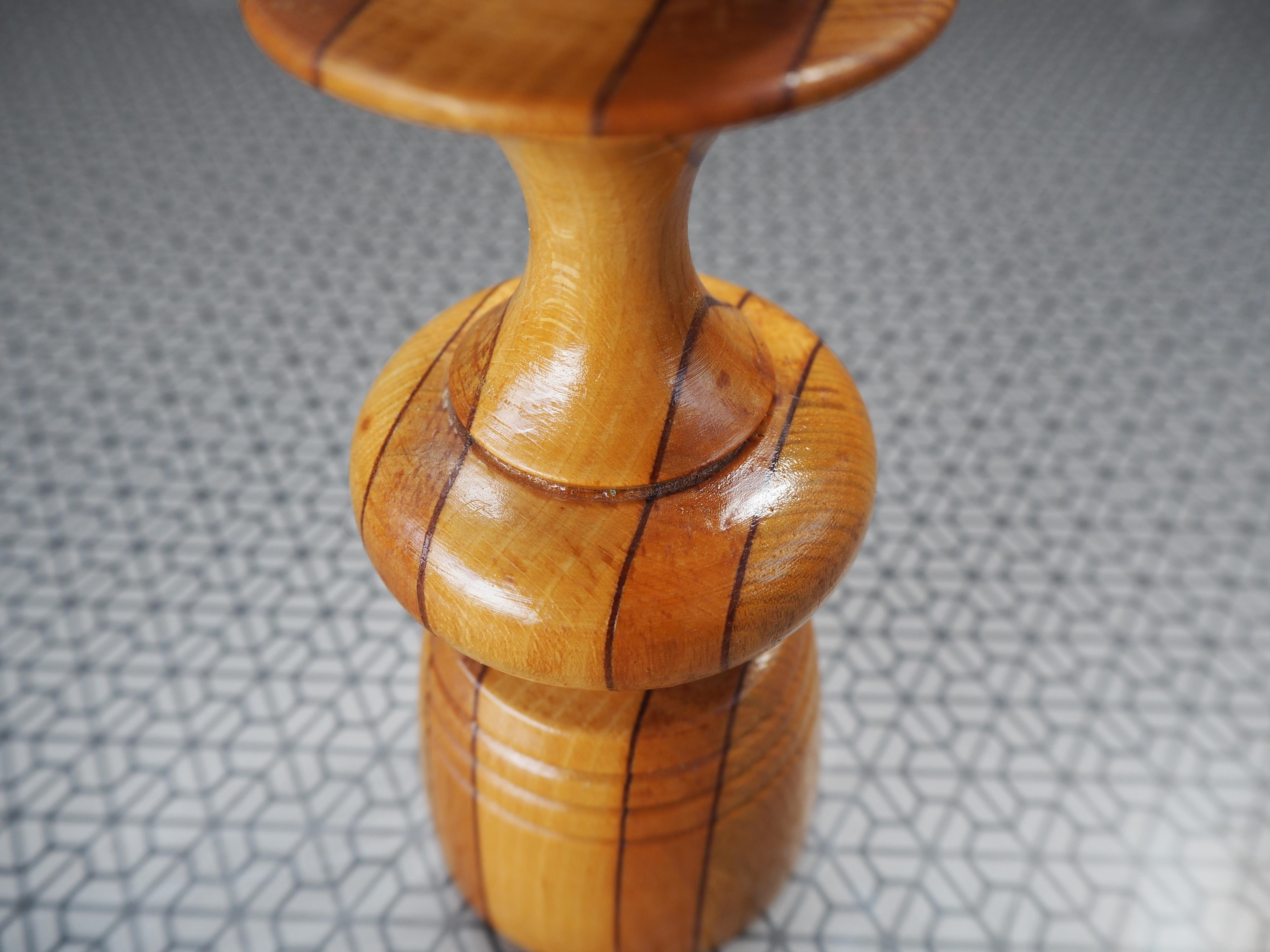 Holz-Kerzenhalter aus der Jahrhundertmitte, 1960er Jahre, Europa im Angebot 3