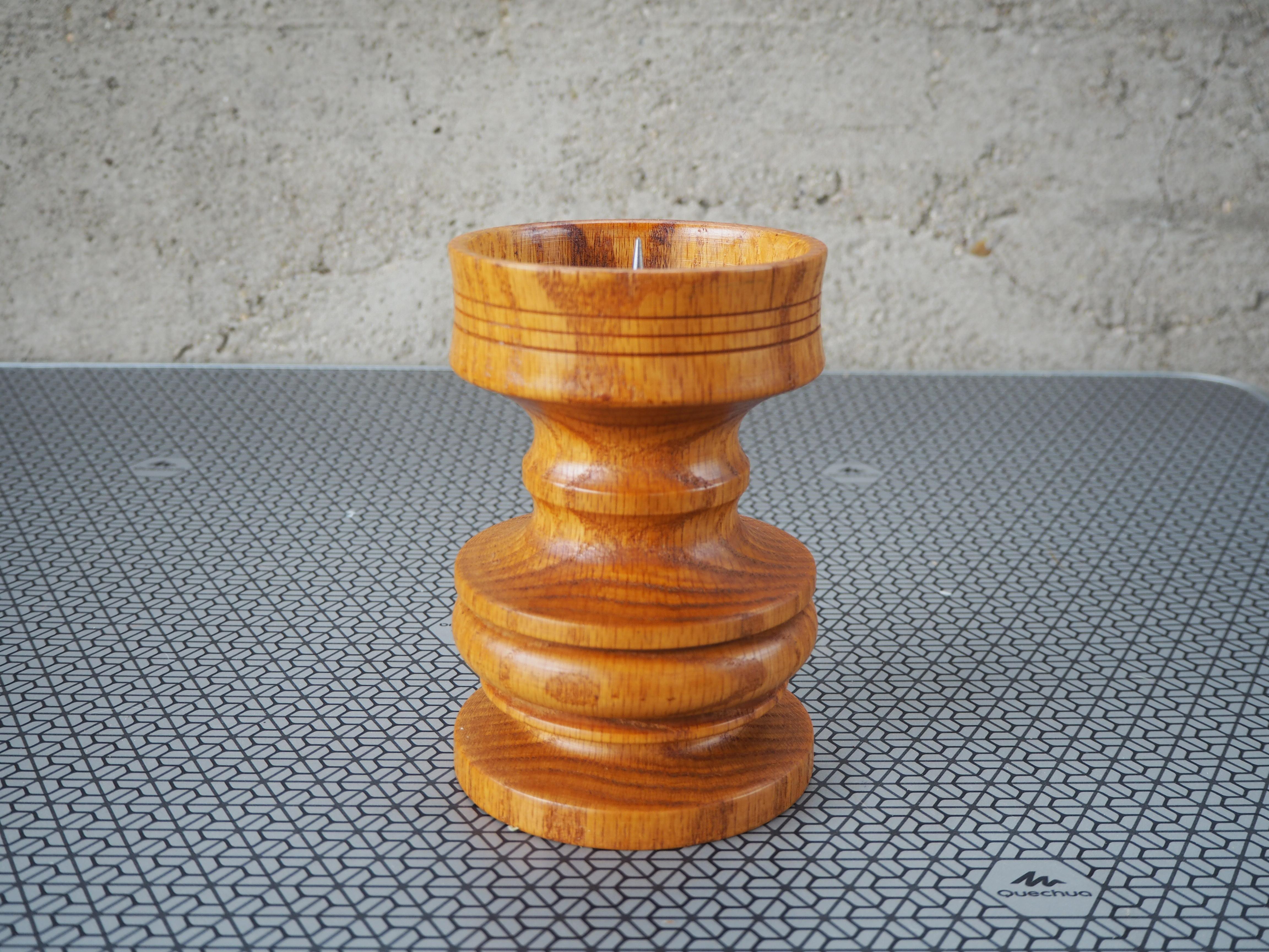 Portavelas de madera de mediados de siglo, años 60, Europa en venta 5