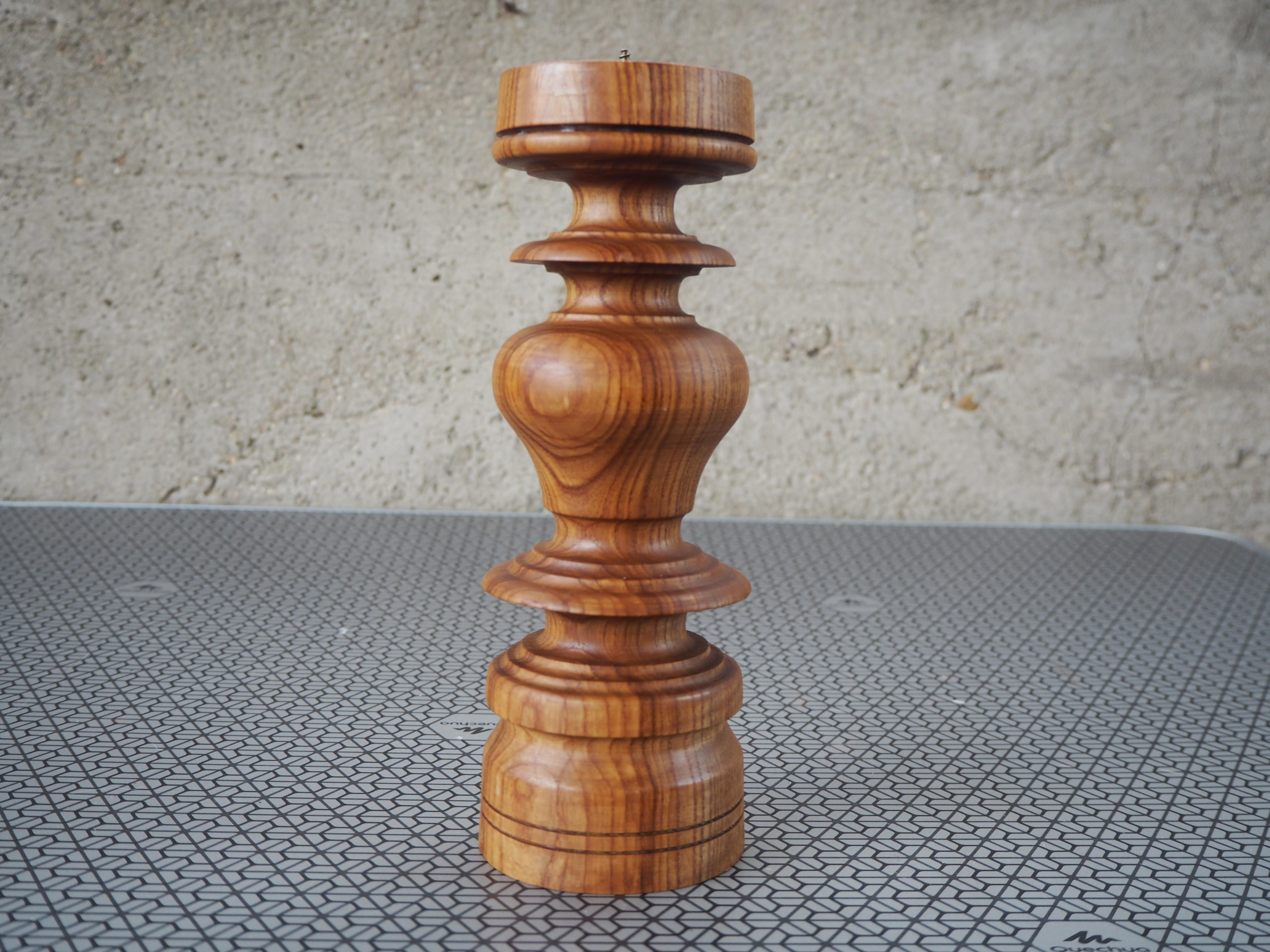 Portavelas de madera de mediados de siglo, años 60, Europa en venta 7