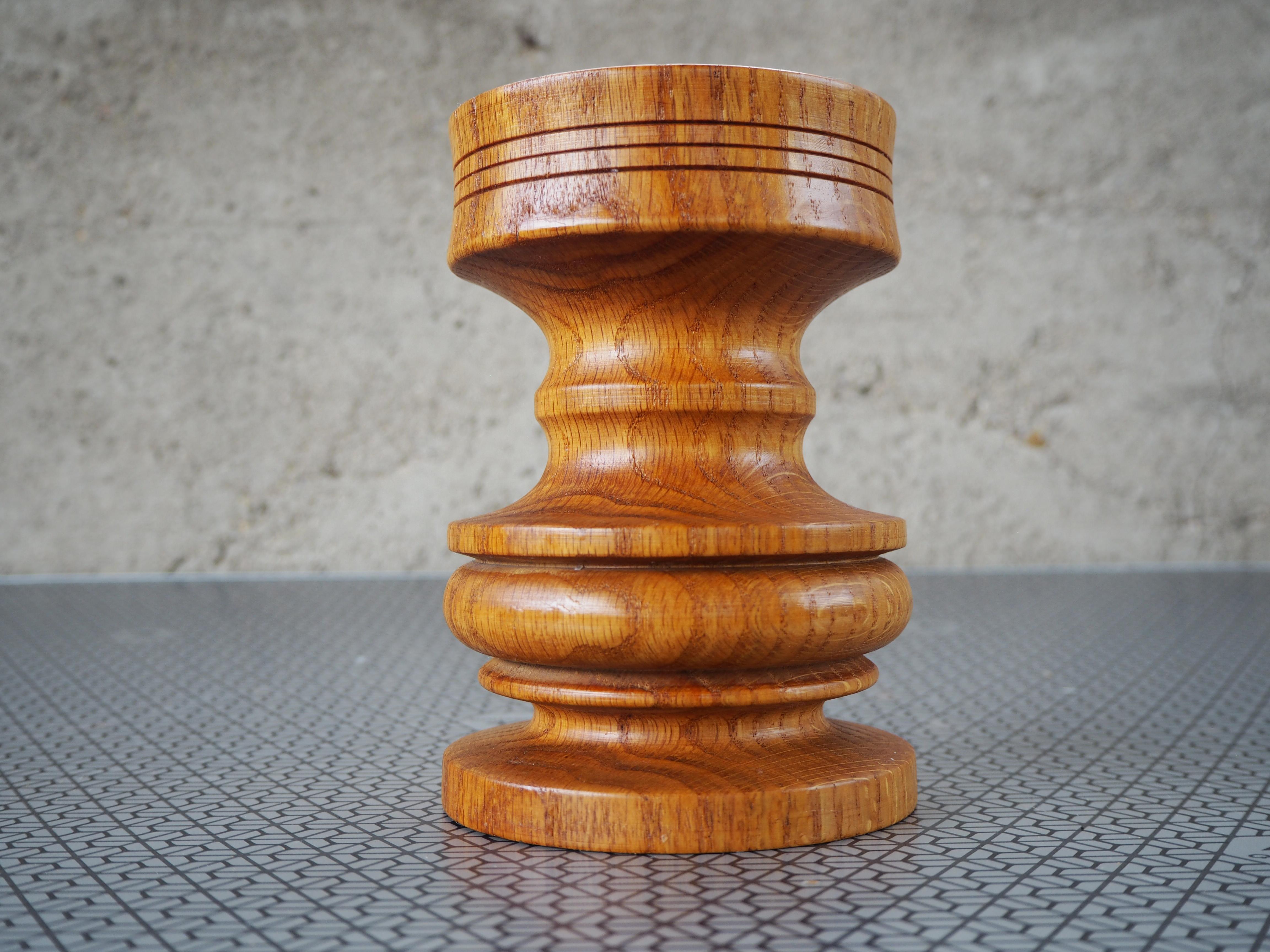 Portavelas de madera de mediados de siglo, años 60, Europa Europeo en venta