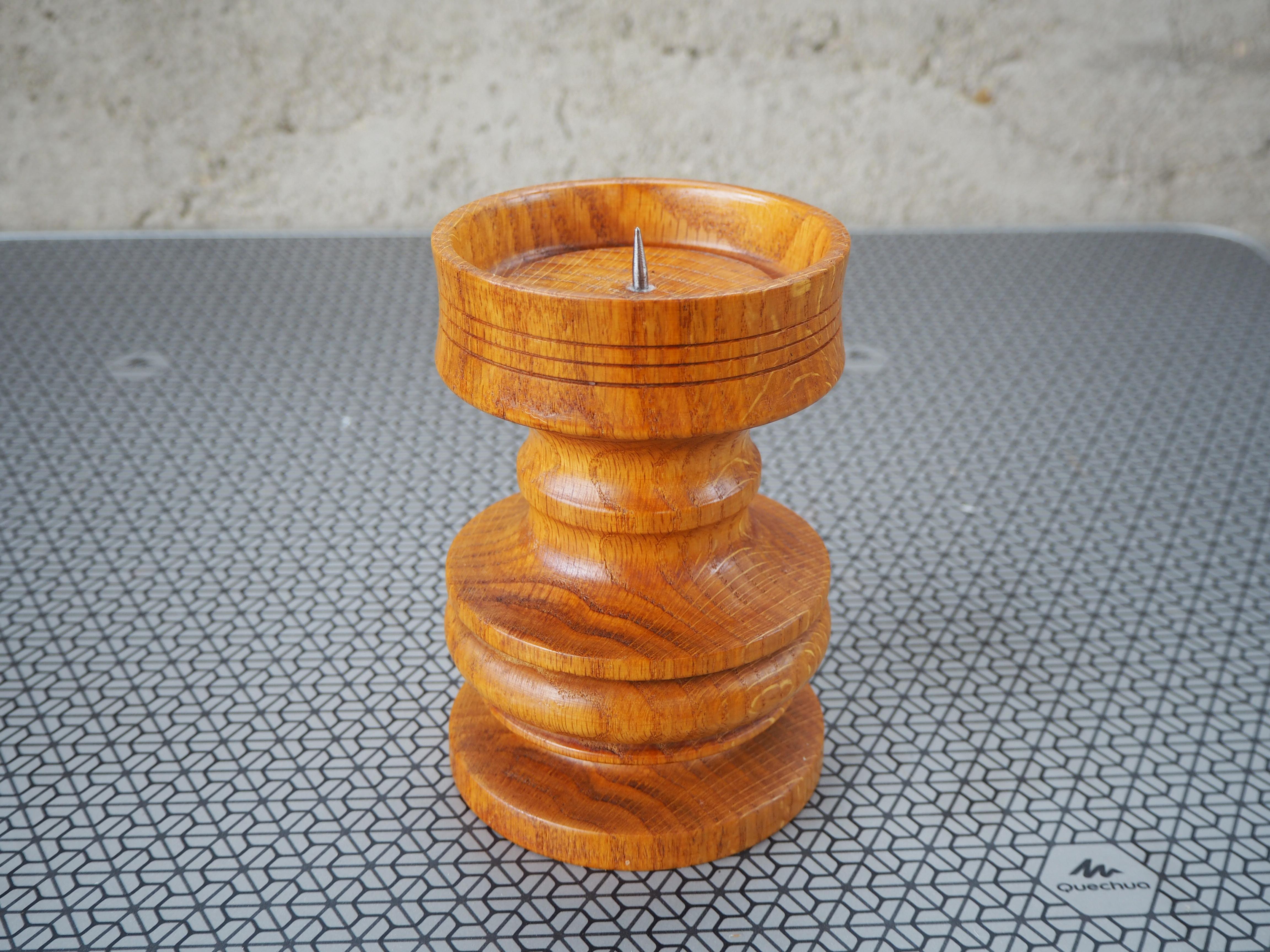 Portavelas de madera de mediados de siglo, años 60, Europa en Bueno estado para la venta en Praha, CZ