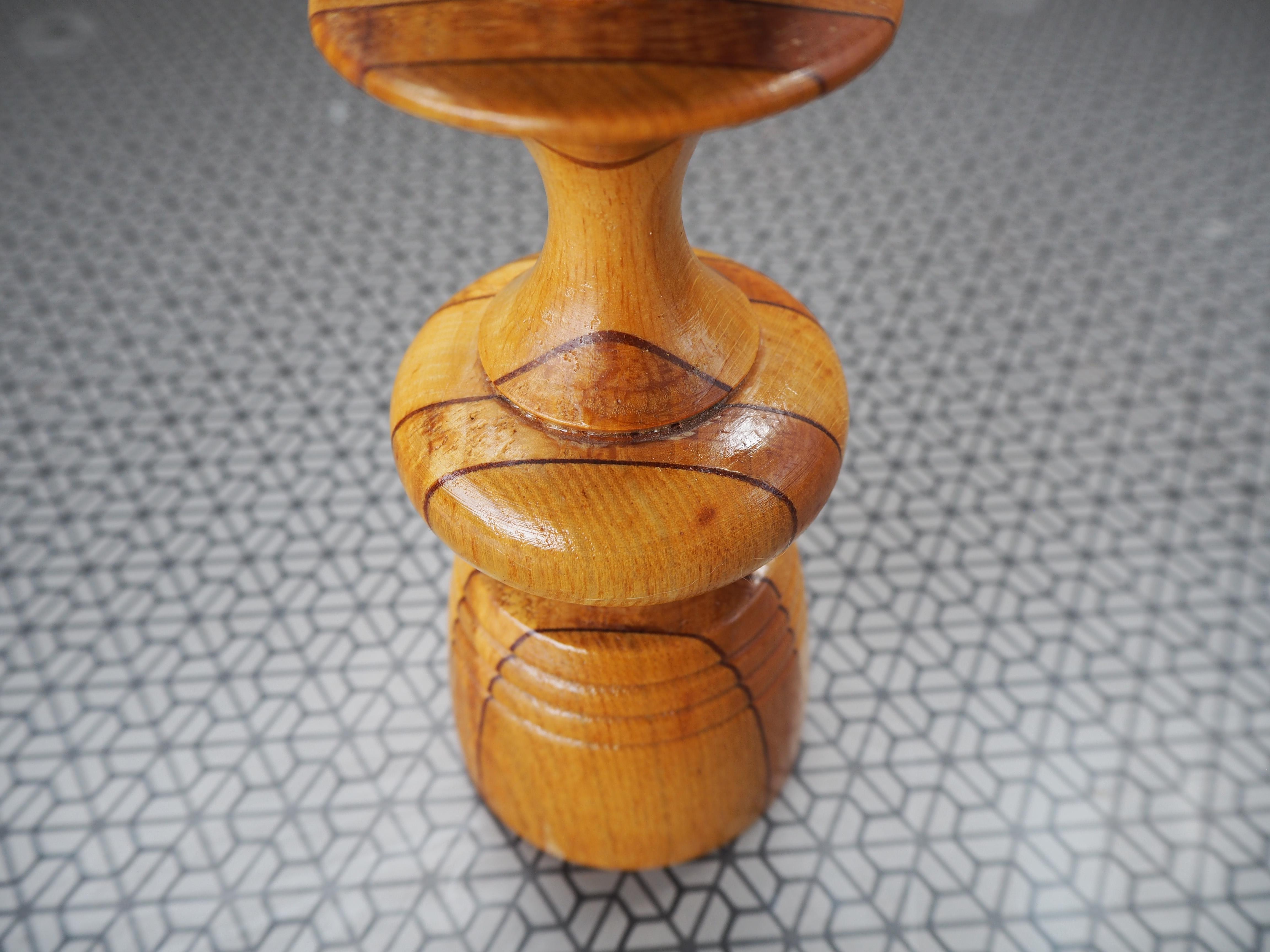 Holz-Kerzenhalter aus der Jahrhundertmitte, 1960er Jahre, Europa im Angebot 1