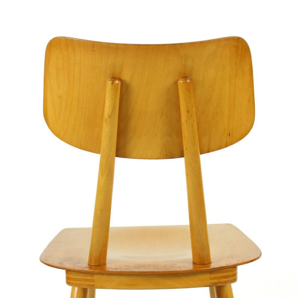 Midcentury Wooden Chairs in Wood by Ton, Czechoslovakia, circa 1960 For Sale 5