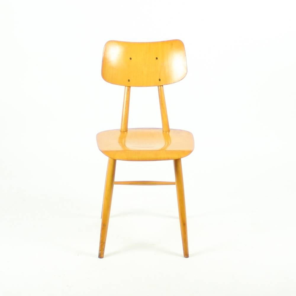 Midcentury Wooden Chairs in Wood by Ton, Czechoslovakia, circa 1960 For Sale 1
