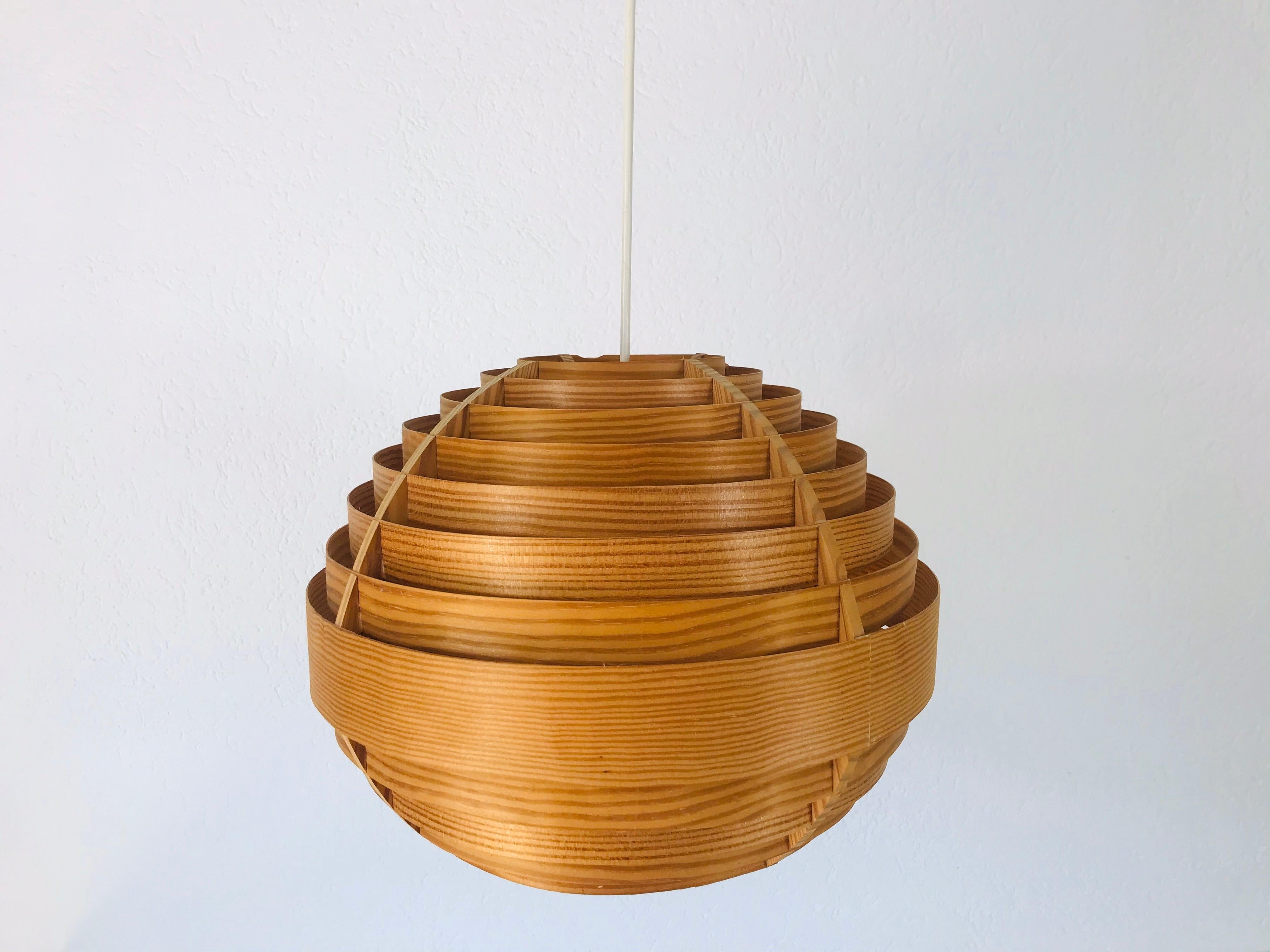 Midcentury Wooden Pendant Lamp by Hans-Agne Jakobsson, Sweden, 1960s In Good Condition In Hagenbach, DE