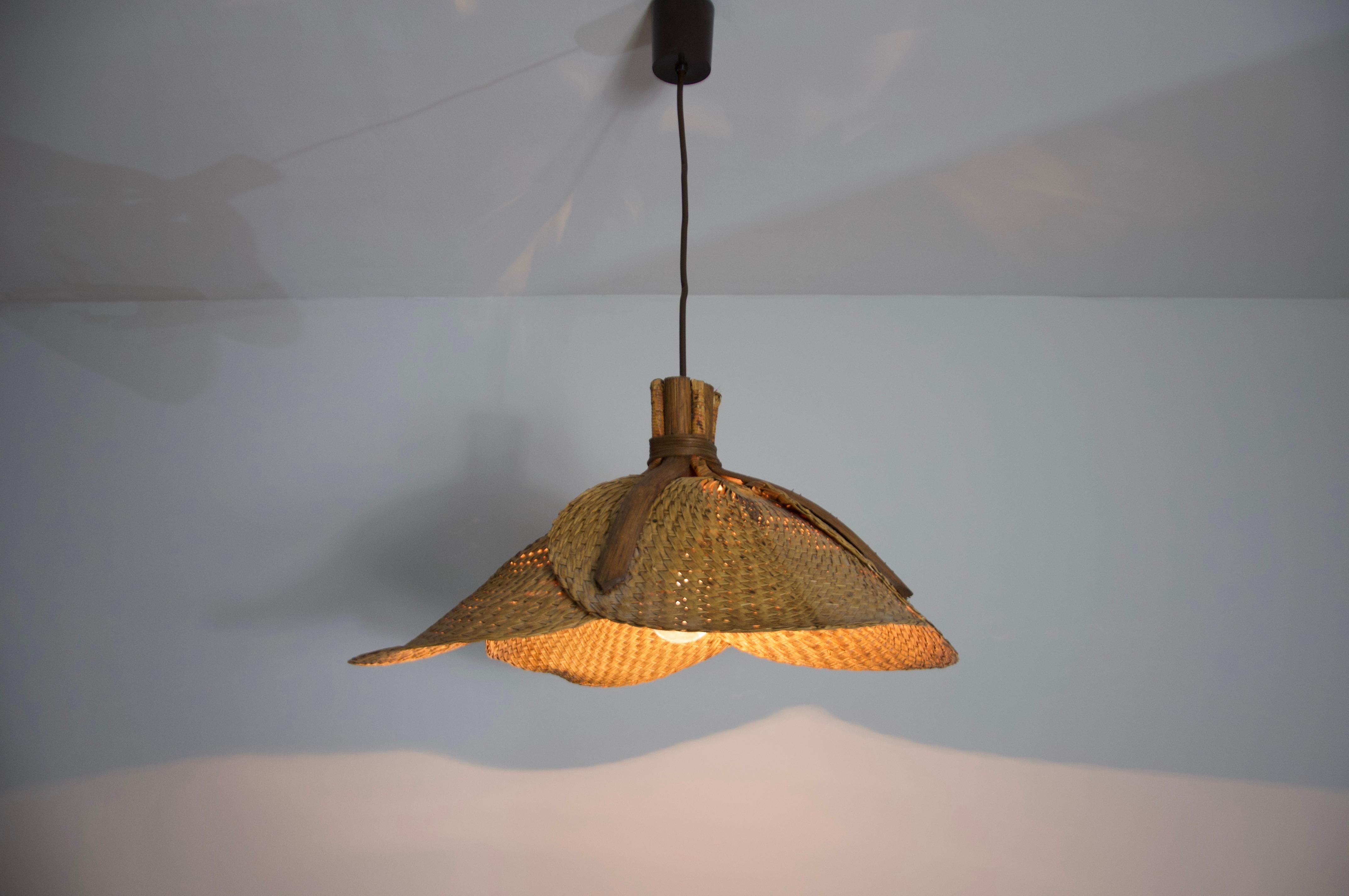 Midcentury Wooden Rattan Pendant Lamp, Italy, 1960s For Sale 4