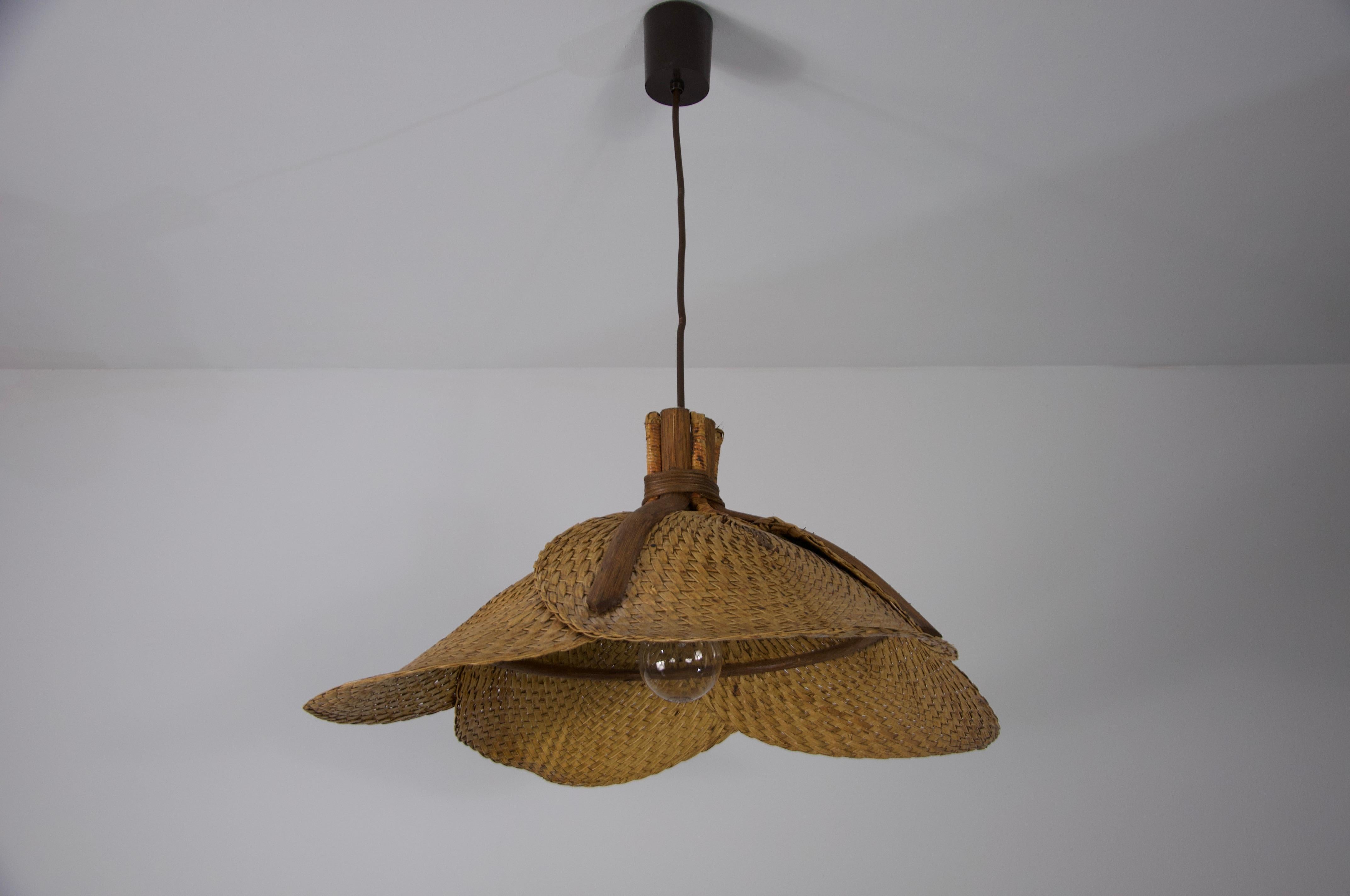 Italian Midcentury Wooden Rattan Pendant Lamp, Italy, 1960s For Sale