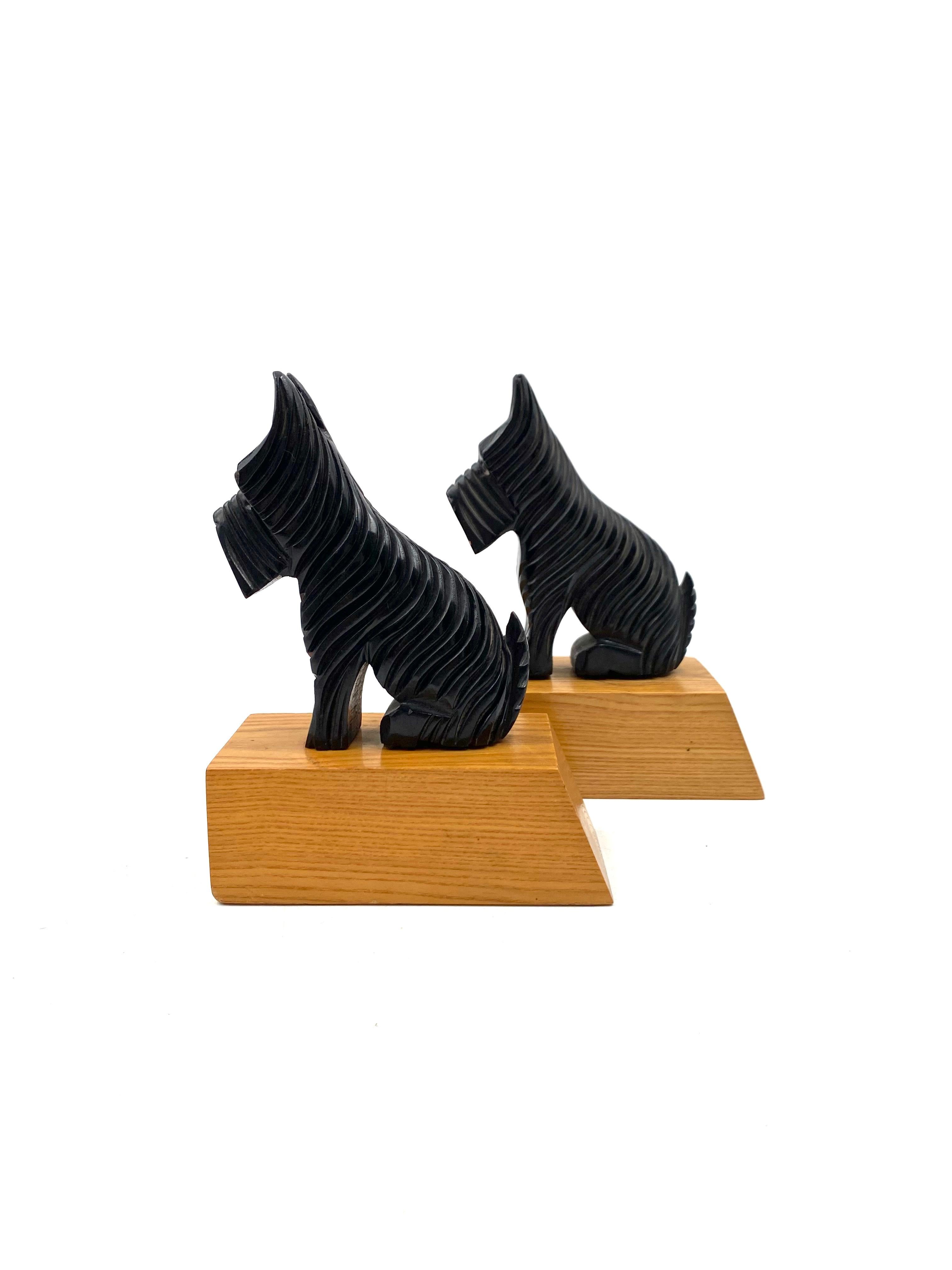 Midcentury wooden Schnauzer bookends, France circa 1950s For Sale 6