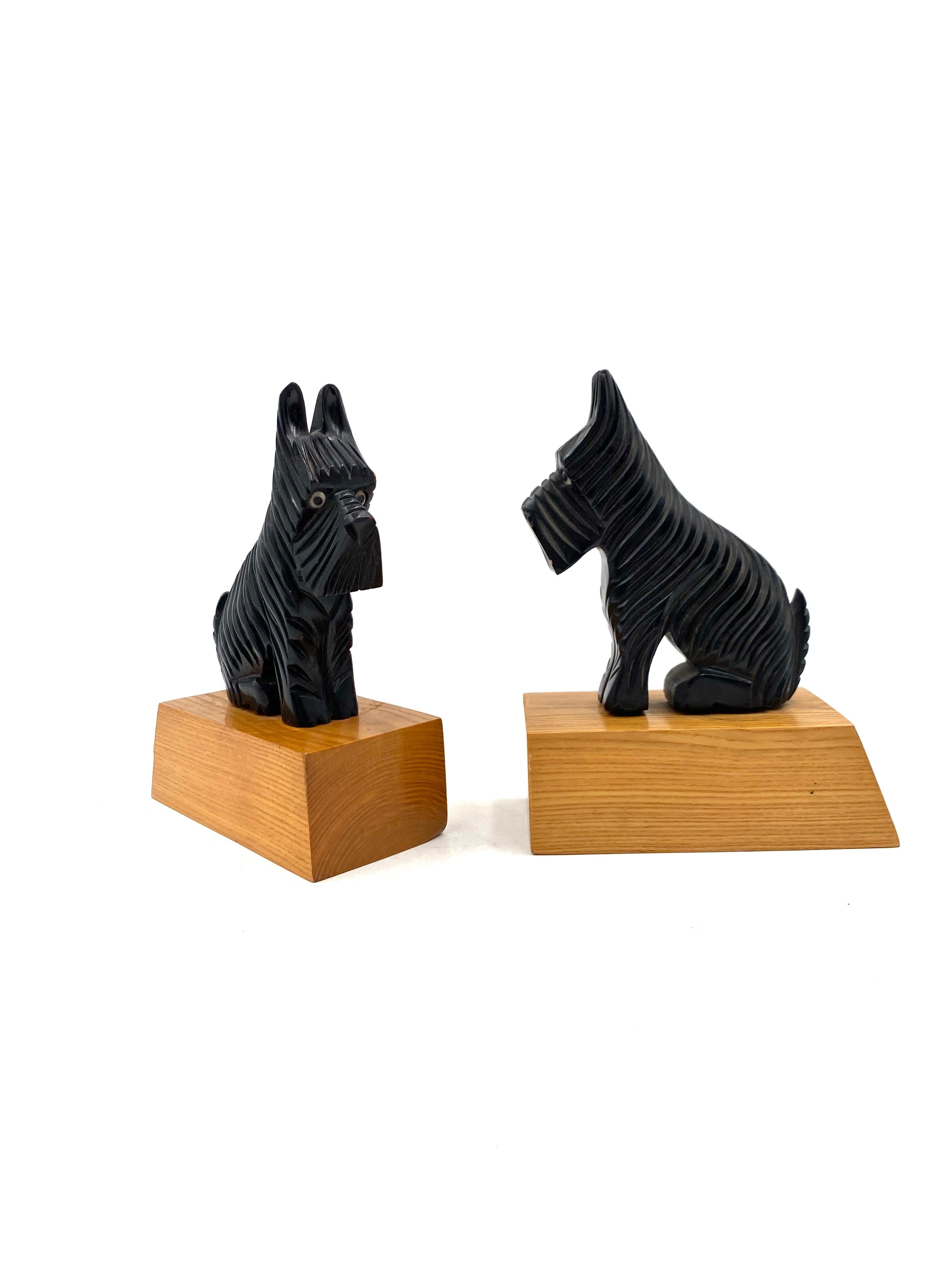Midcentury wooden Schnauzer bookends, France circa 1950s For Sale 9