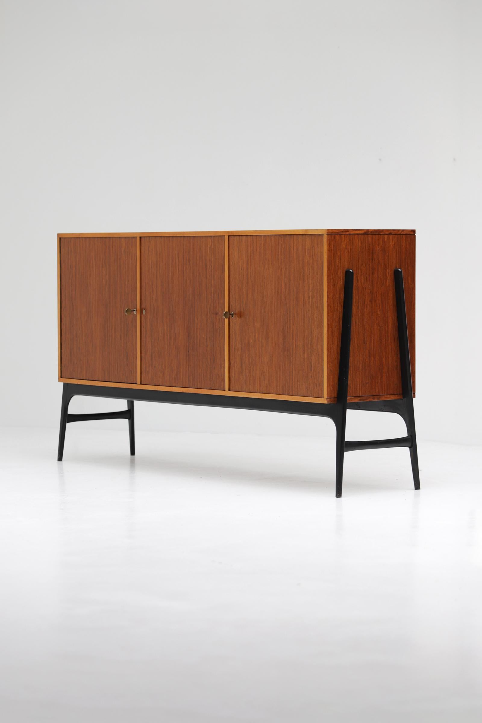 midcentury wooden sideboard by Alfred Hendrick for Belform 1958 In Good Condition In Antwerpen, Antwerp