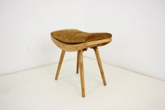 Mid-Century Wooden Stool or Footstool/Uluv, 1960s, Czechoslovakia Status, Submit