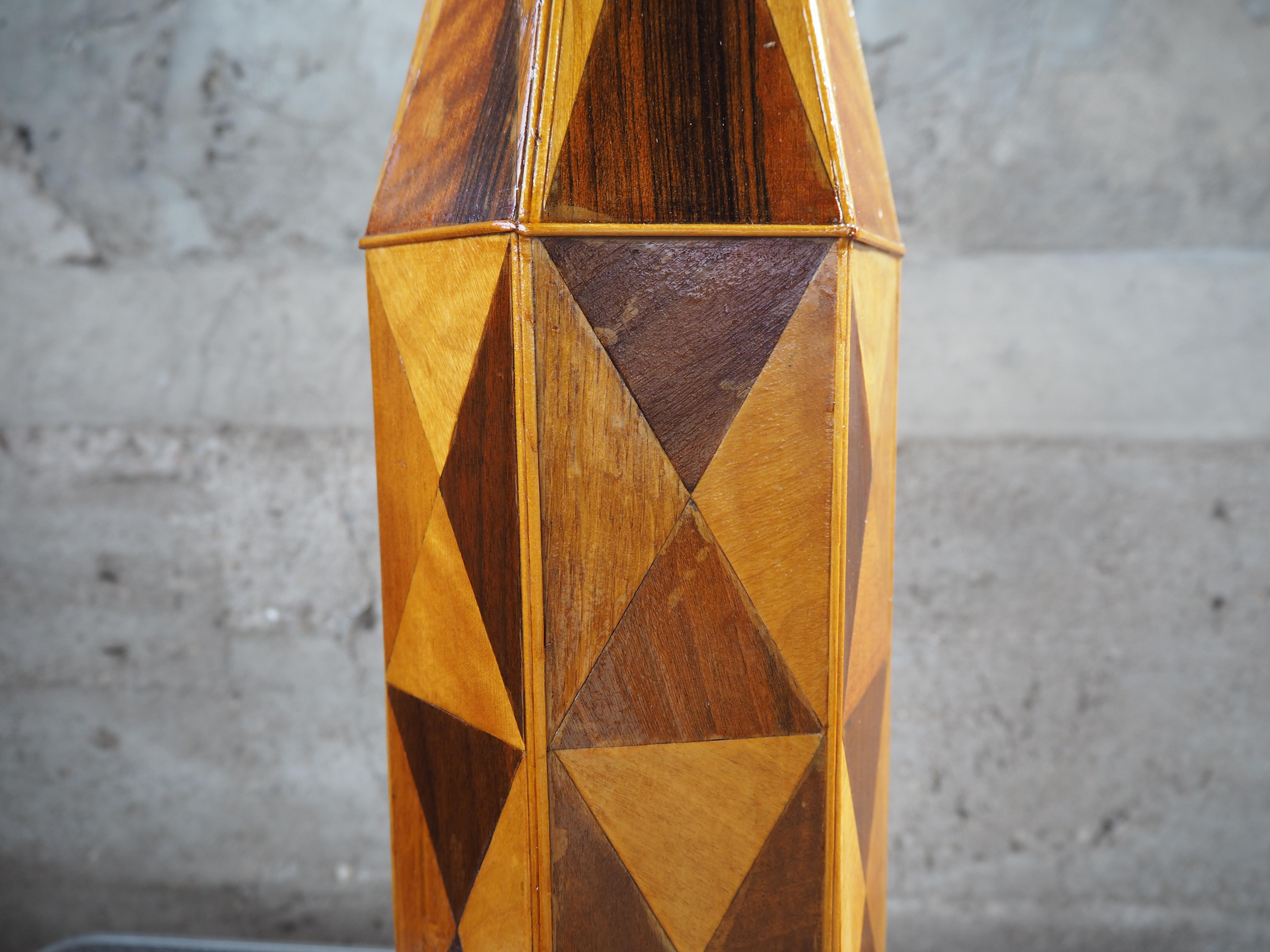Holzvase aus der Jahrhundertmitte, Europa, 1960er Jahre im Angebot 4