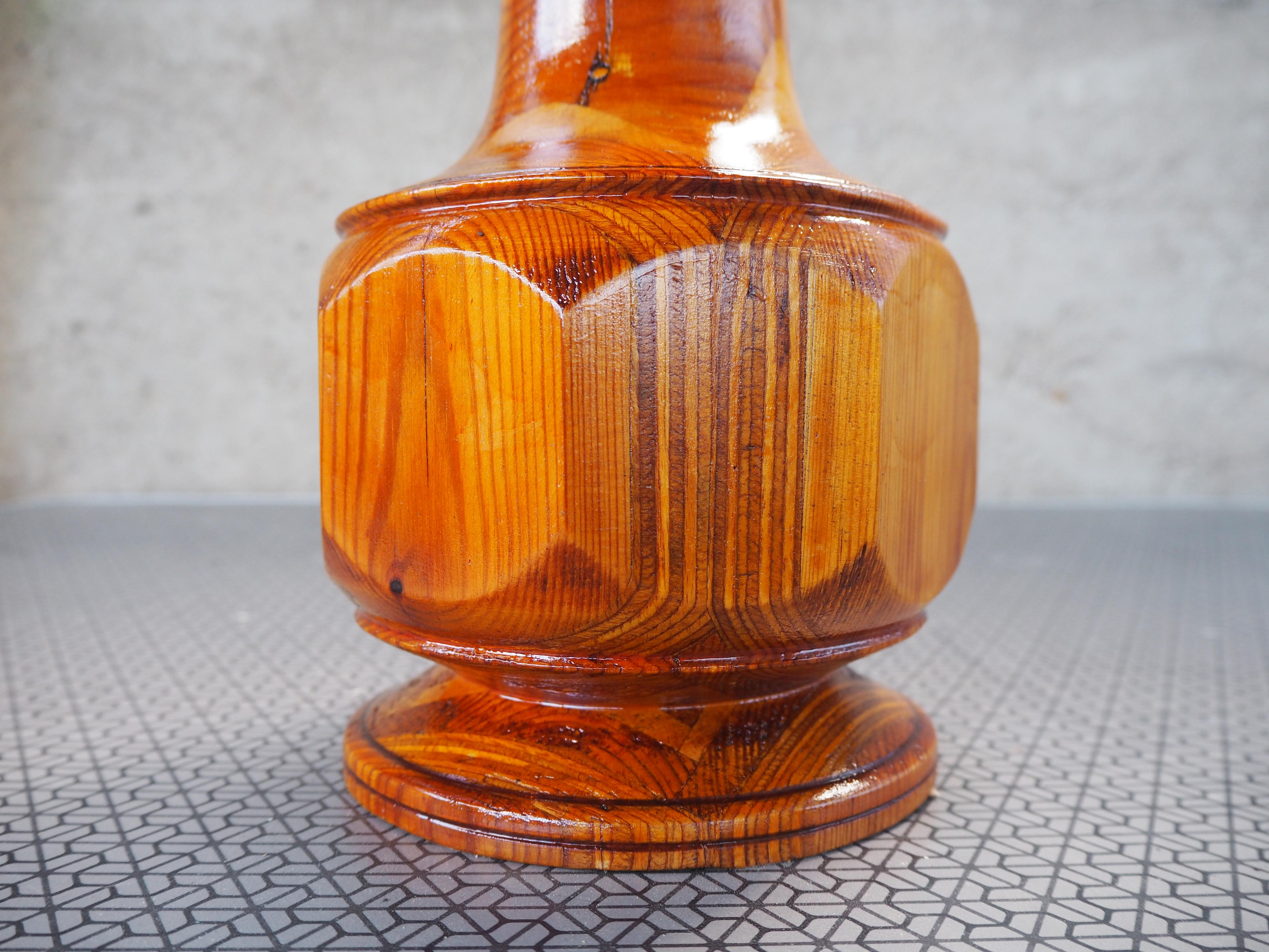 Jarrón de madera de mediados de siglo, Europa, años 60 en venta 6