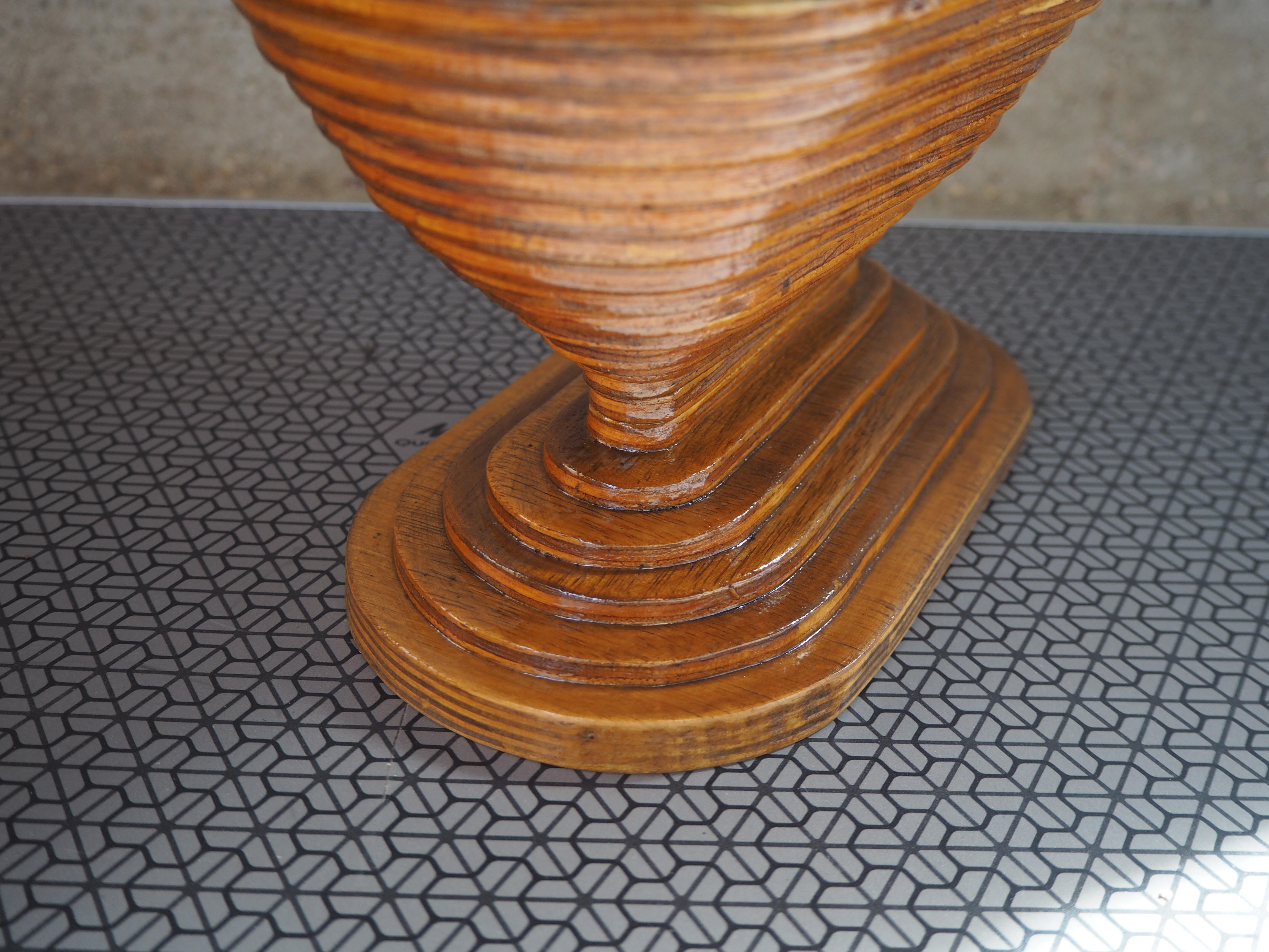 Holzvase aus der Jahrhundertmitte, Europa, 1960er Jahre im Angebot 9
