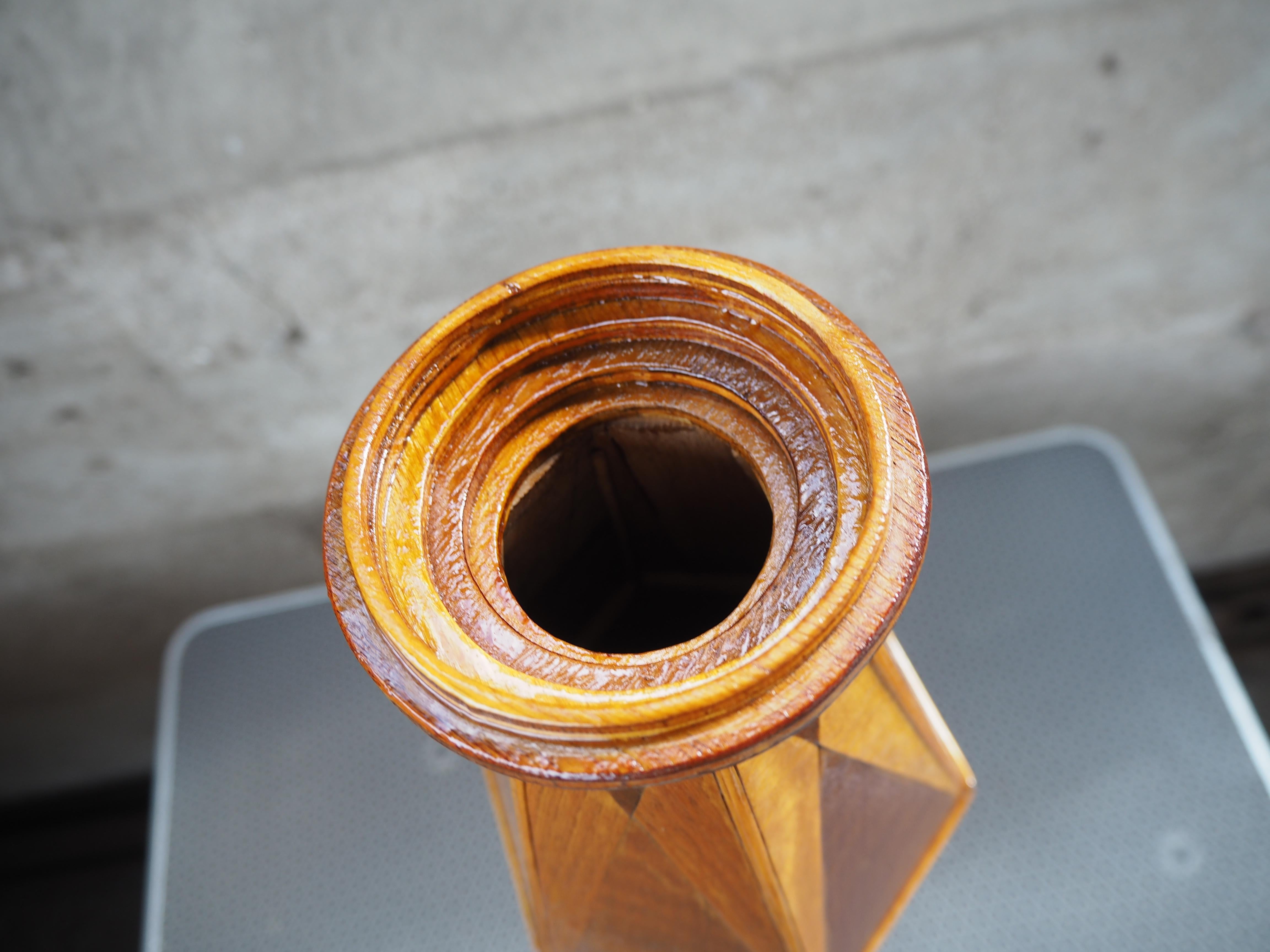 Holzvase aus der Jahrhundertmitte, Europa, 1960er Jahre im Angebot 10