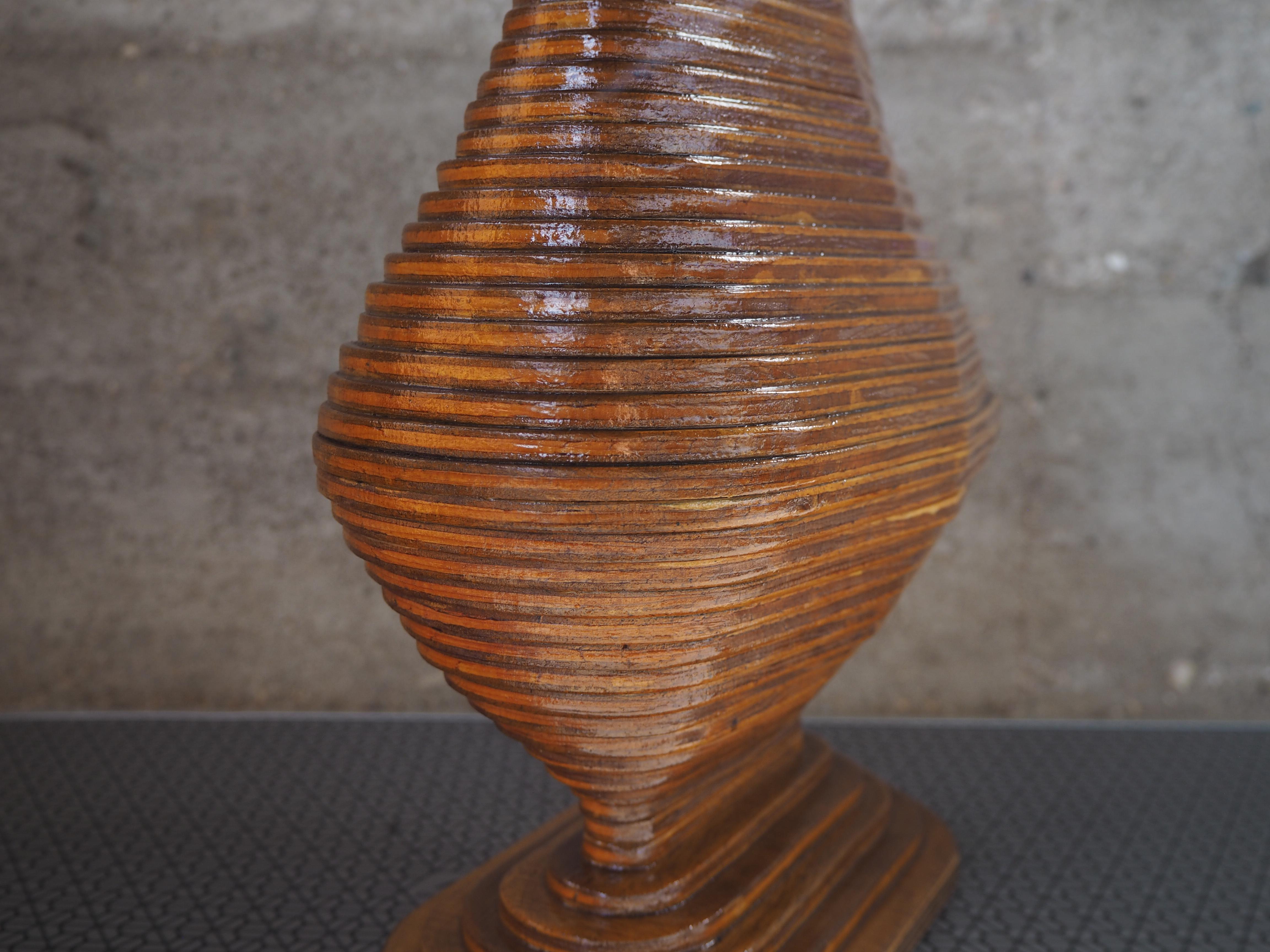 Holzvase aus der Jahrhundertmitte, Europa, 1960er Jahre im Angebot 11