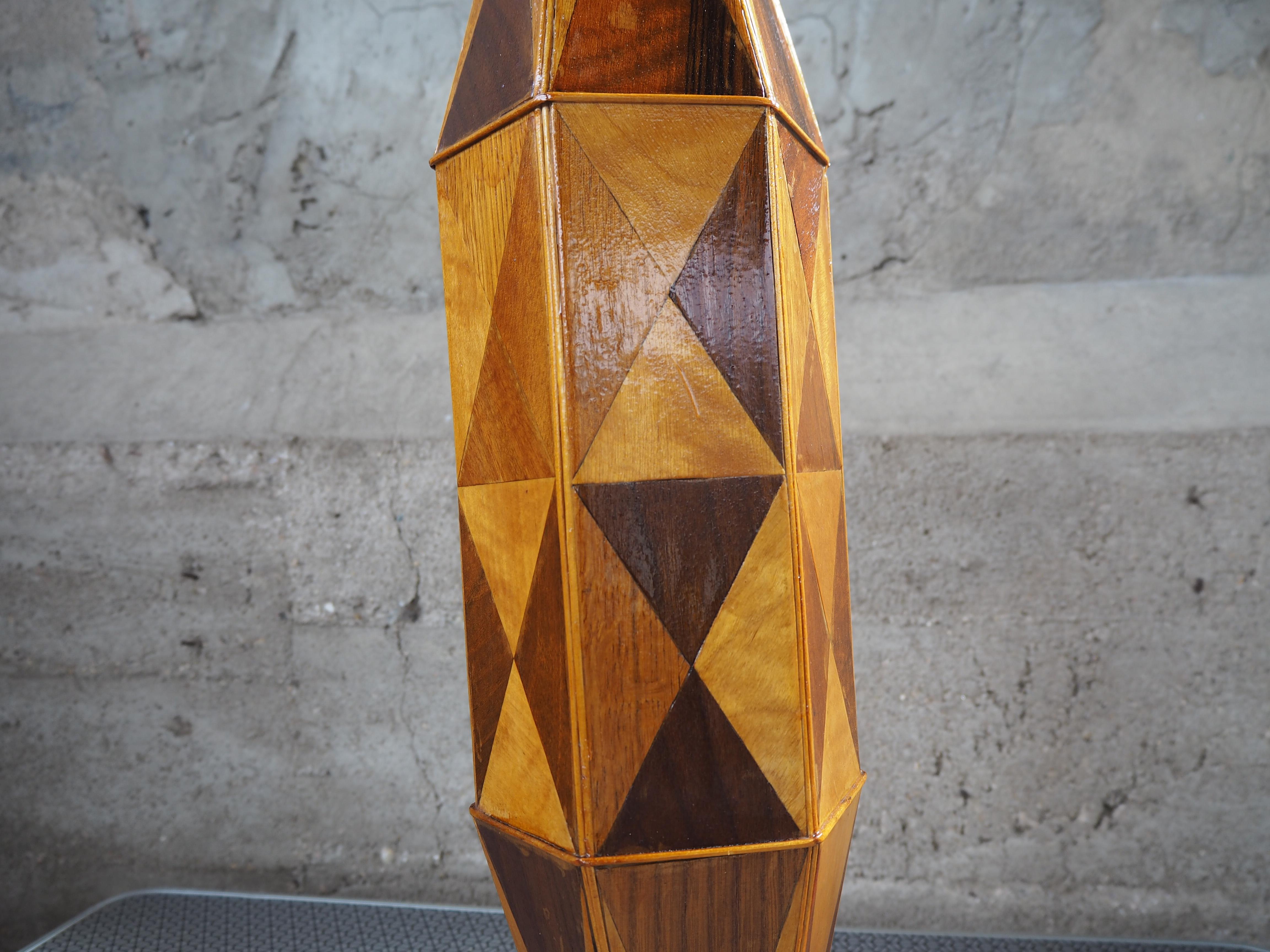 Holzvase aus der Jahrhundertmitte, Europa, 1960er Jahre (Mitte des 20. Jahrhunderts) im Angebot