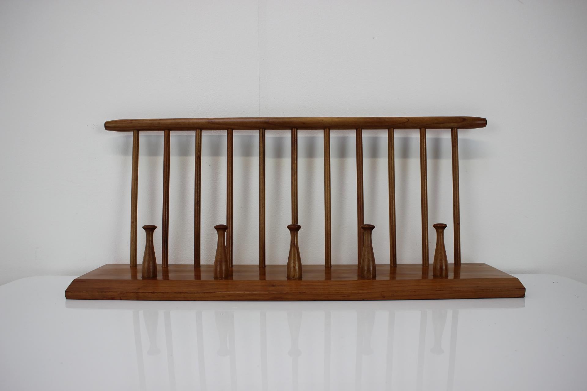 Legno Appendiabiti da parete in legno del Medioevo di ULUV - Cecoslovacchia, anni '60 in vendita