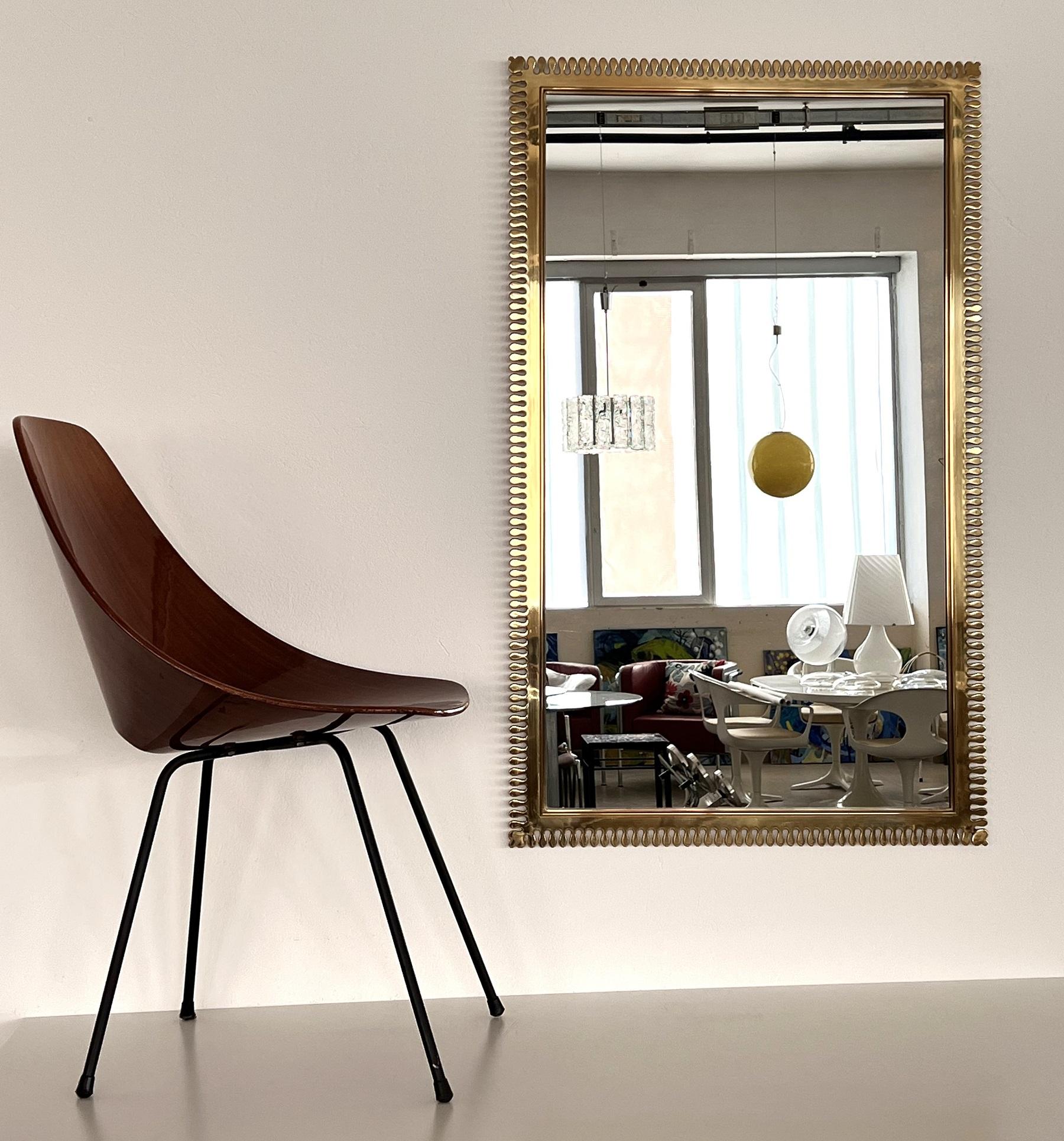 Midcentury XXL Wall Mirror in Brass by Vereinigte Werkstätten München, 1970s For Sale 8