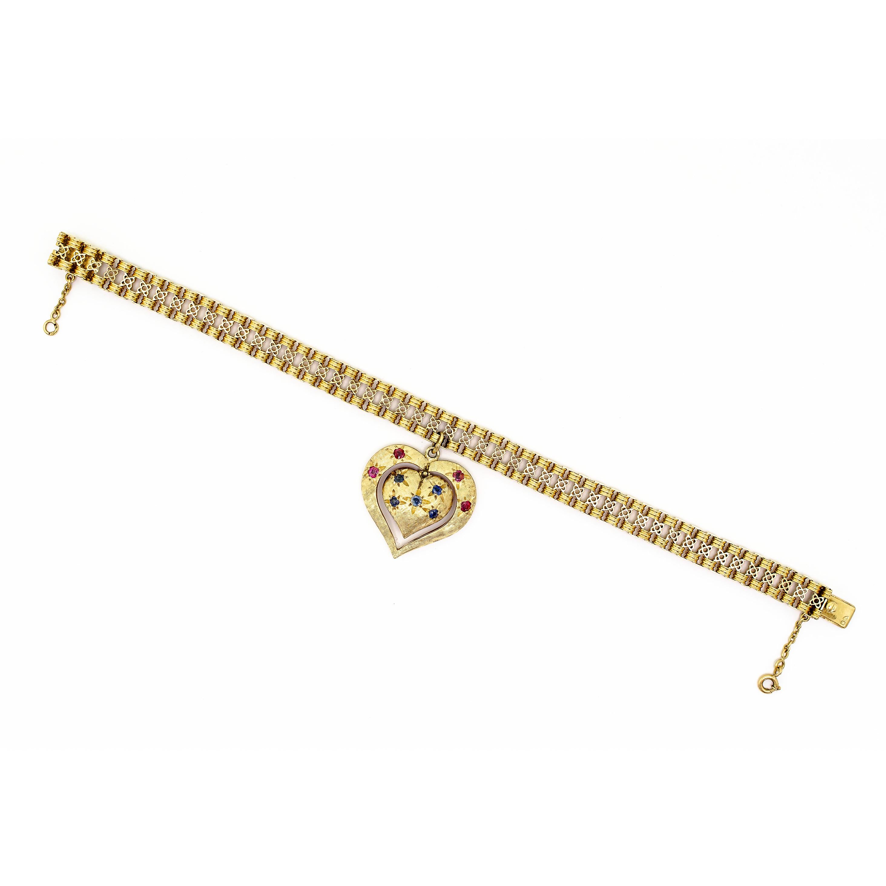 Midcentury Yellow Gold Bracelet with Gemset Articulated Double-Sided Heart Charm For Sale