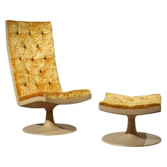 Sillones y puf de terciopelo amarillo de resina de mediados de siglo, 1970