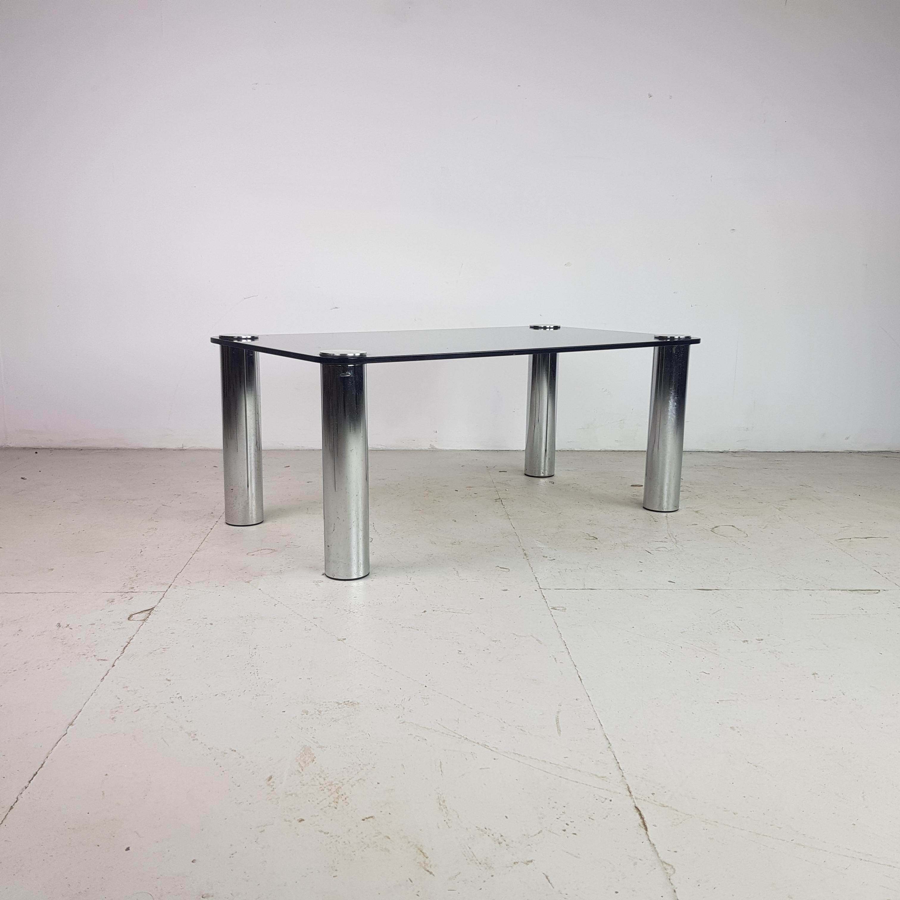 Lovely vintage Zanuso style glass and chrome coffee table.

In good vintage condition. 

Approximate dimensions:

Width 92cm

Depth 51cm

Height 38cm.