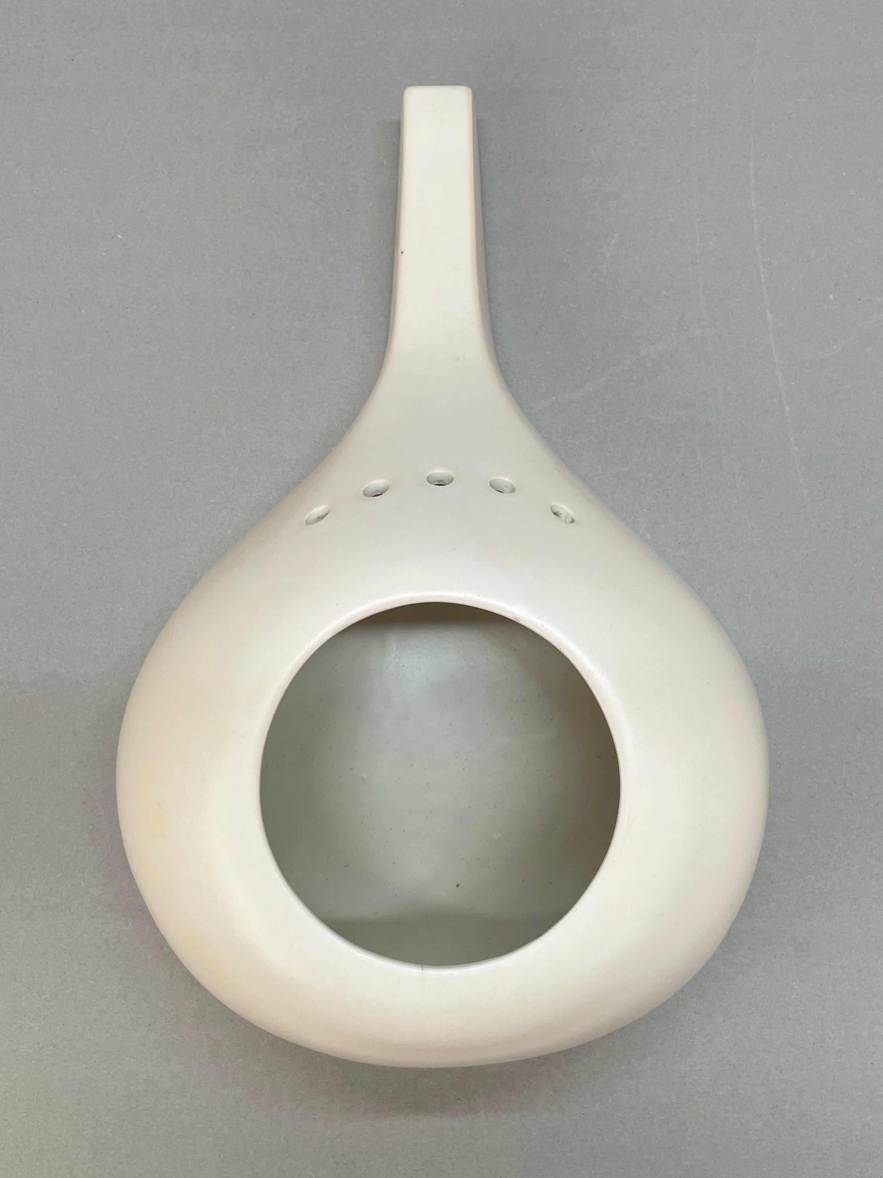 MIdcentury ZS White Ceramic Italian Vase for Nove Bassano del Grappa, 1960s For Sale 2