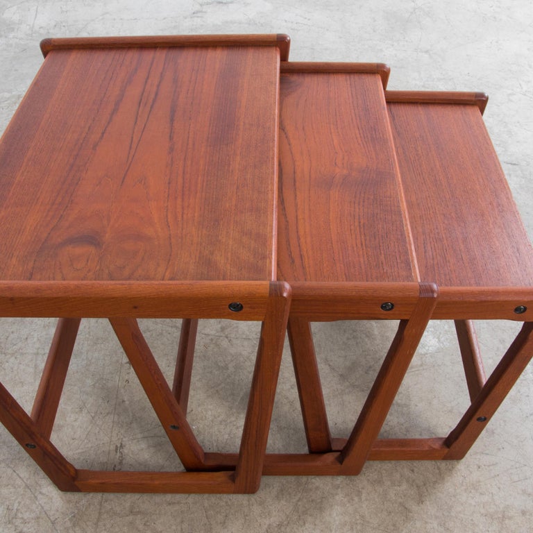 MidCentury Modern Wooden Nesting Tables, Set of Three at 1stDibs